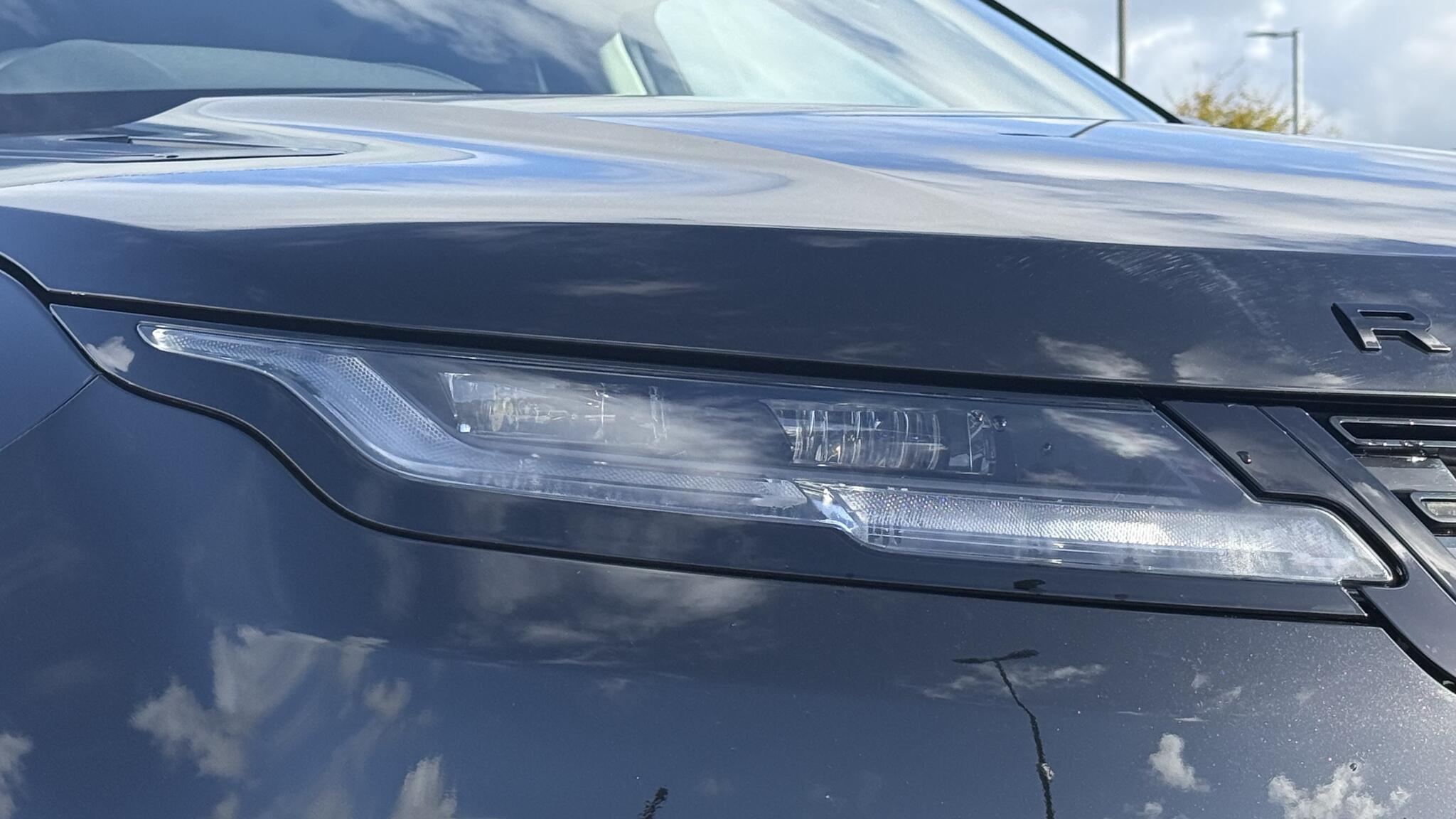 Land Rover Range Rover Evoque view 17