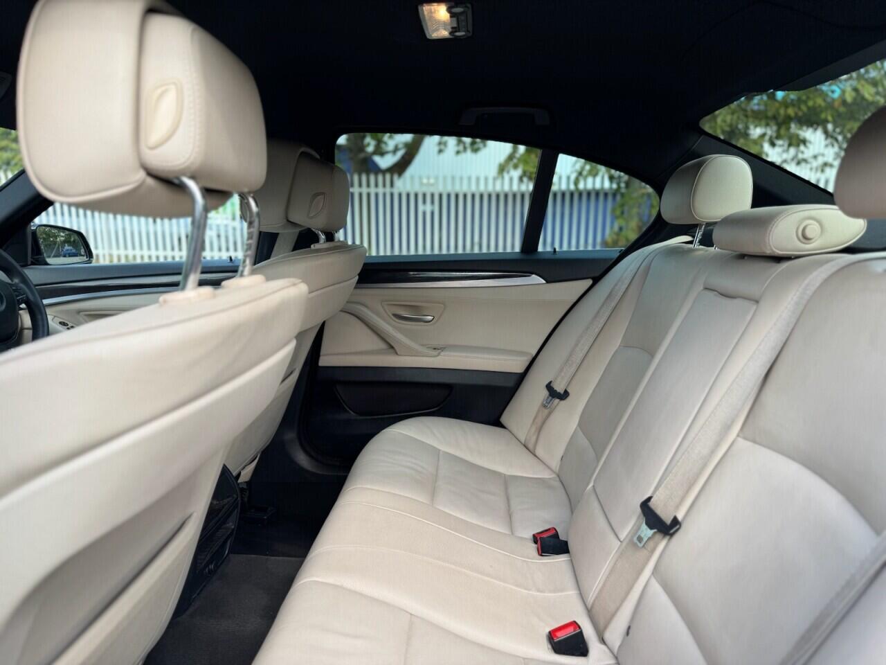 BMW 5 Series view 34