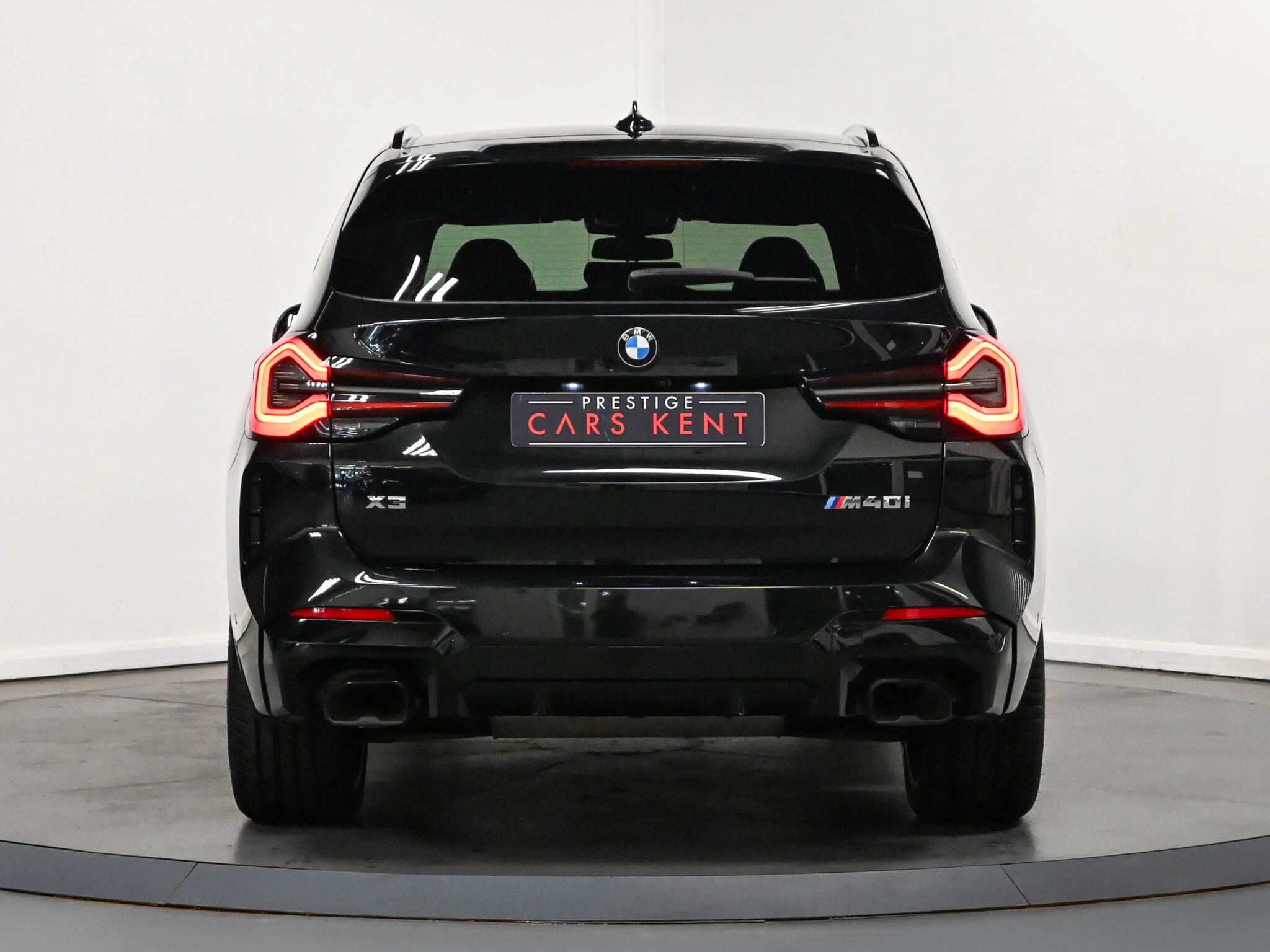 BMW X3 view 23