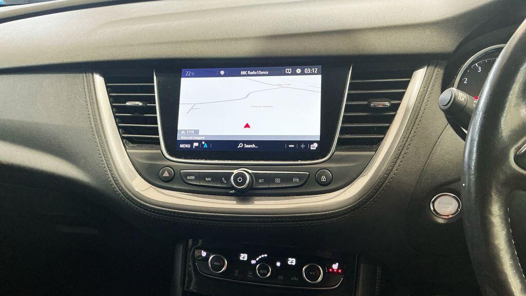 Vauxhall Grandland X view 9