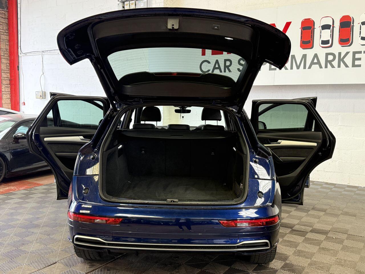 Audi Q5 view 15