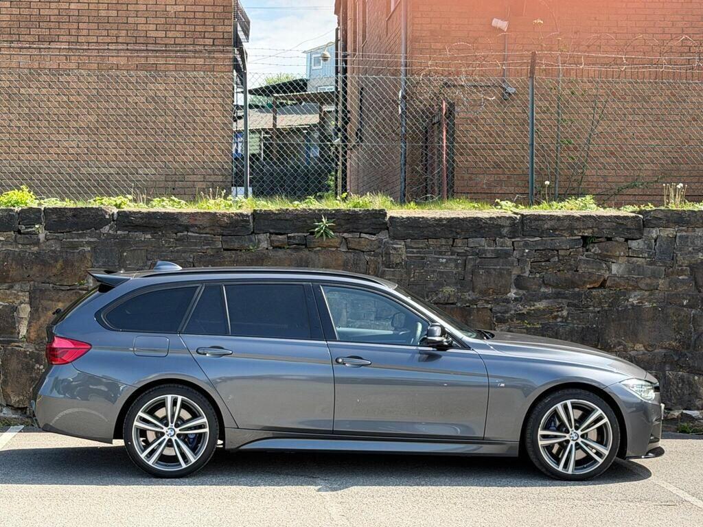 BMW 3 Series view 8