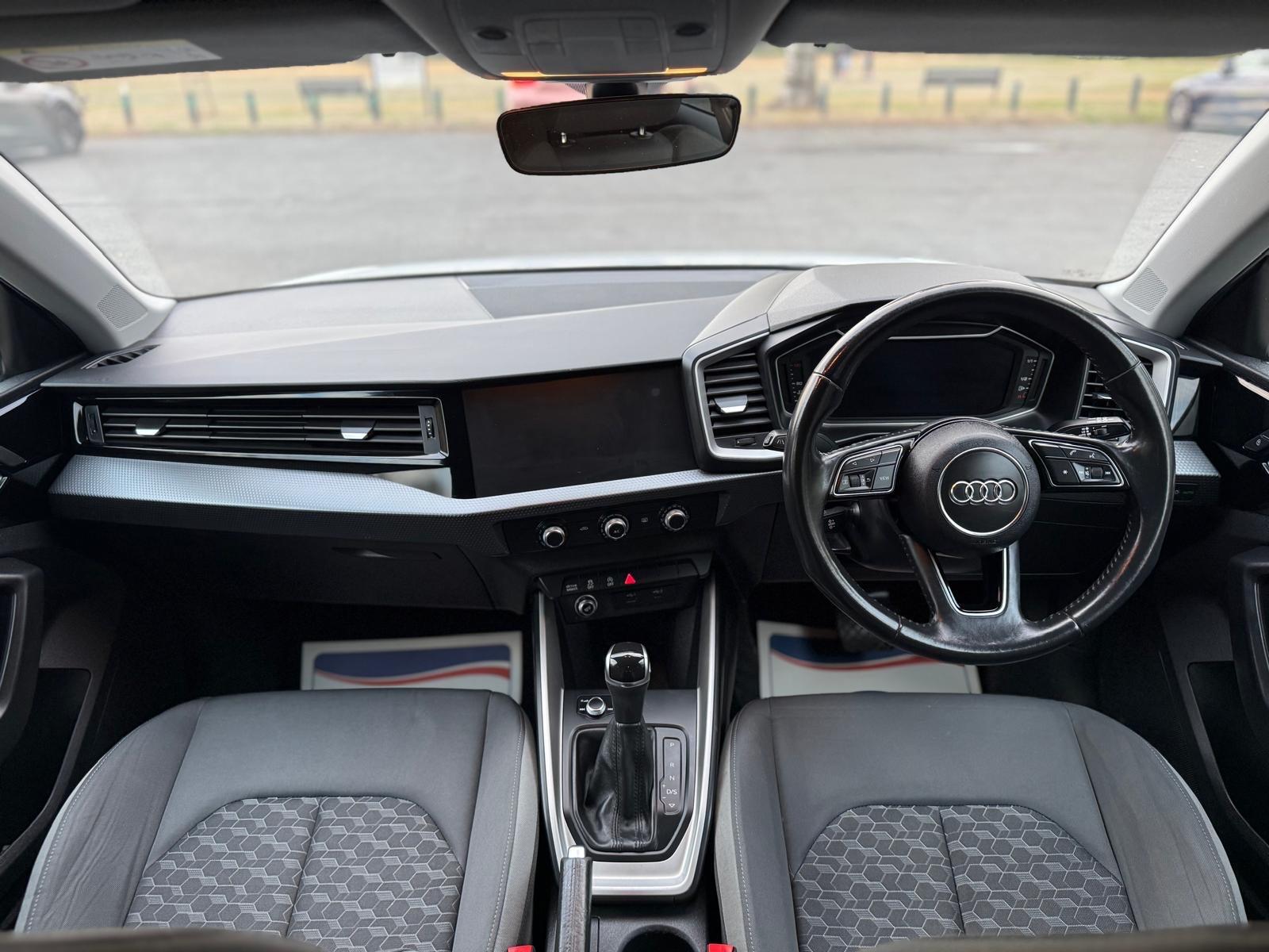 Audi A1 view 25