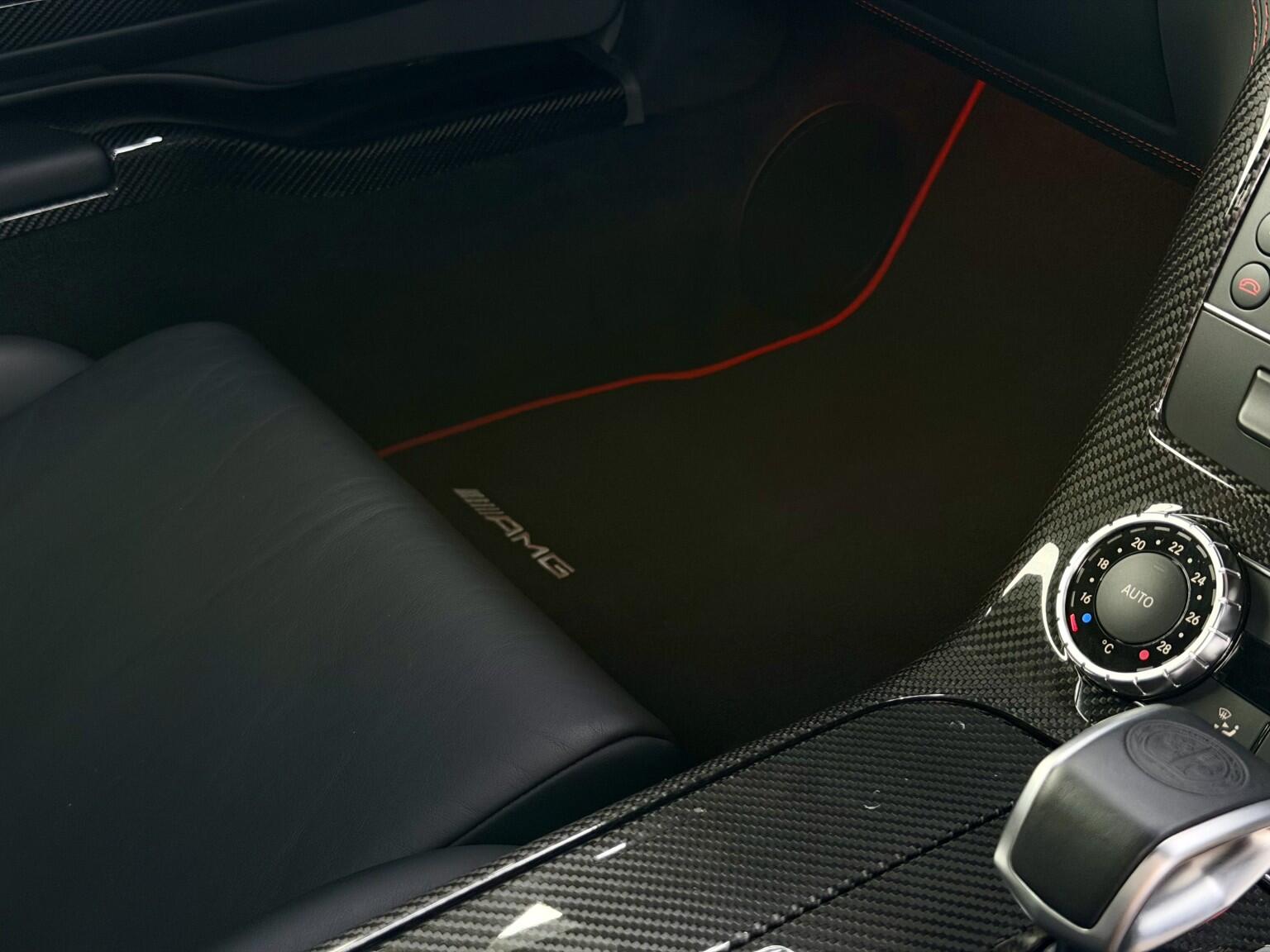 Mercedes-Benz Amg GT view 71