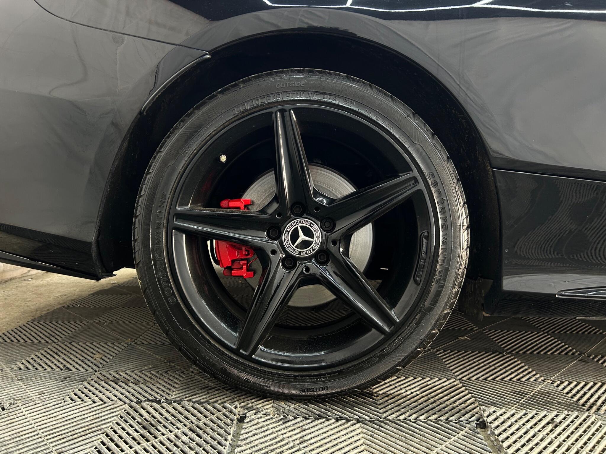 Mercedes-Benz C-Class view 33