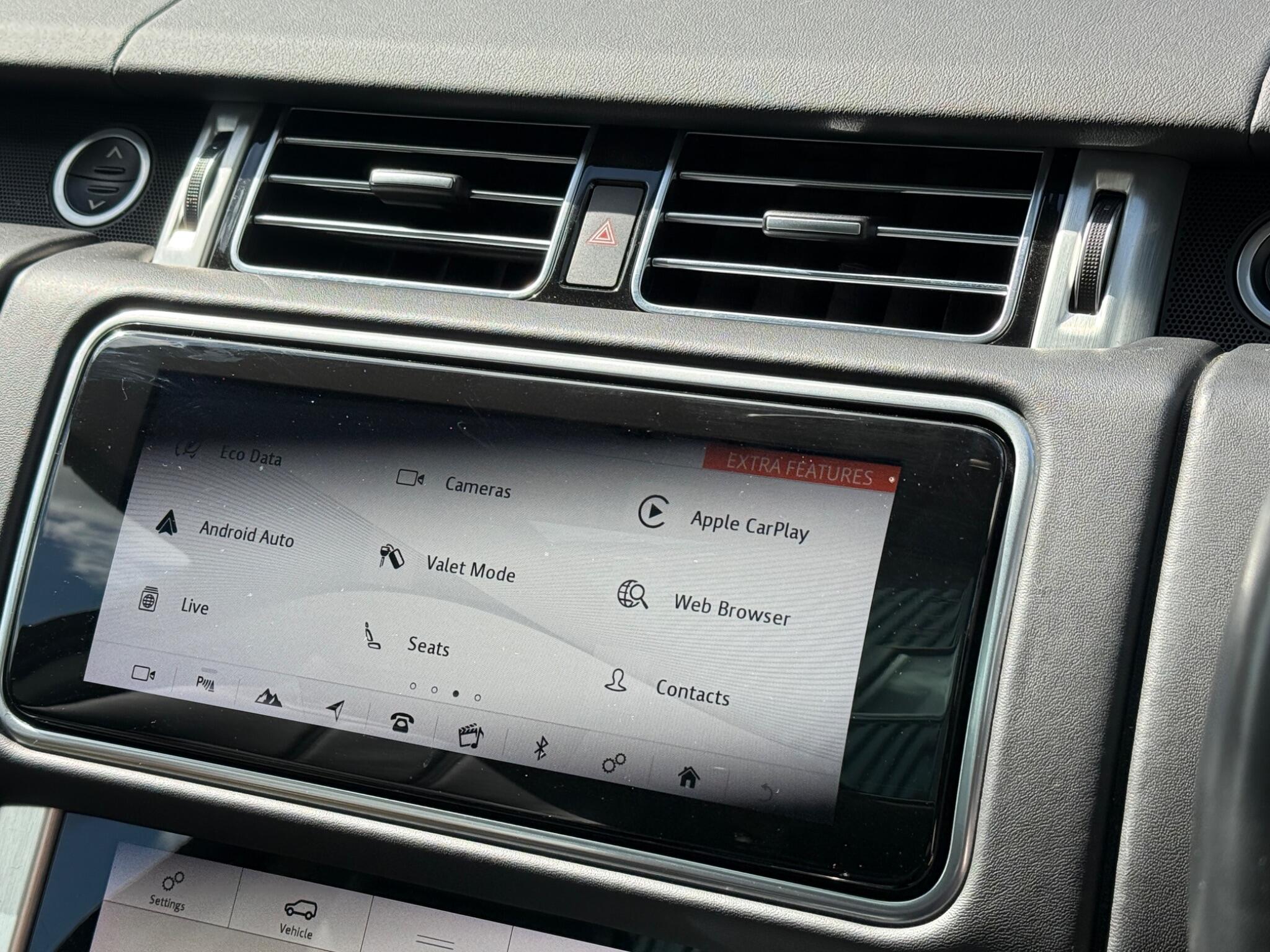 Land Rover Range Rover view 15
