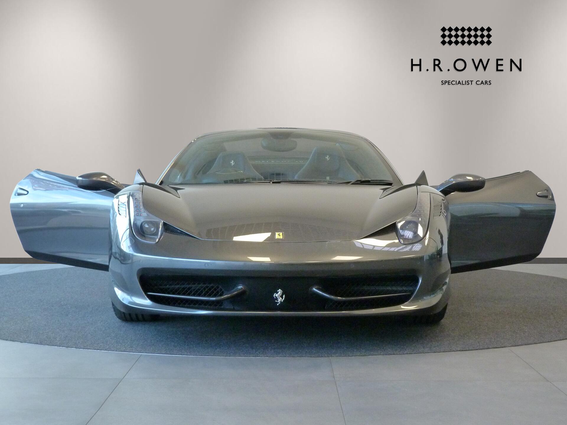 Ferrari 458 view 10