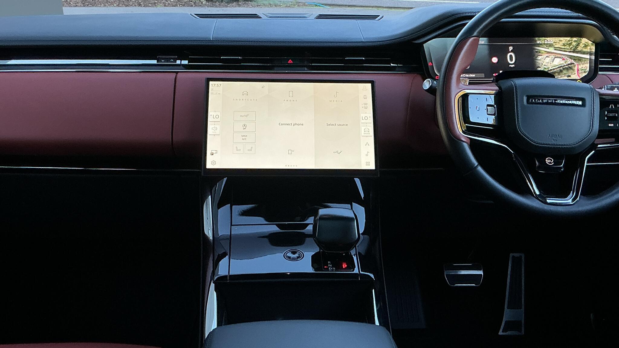 Land Rover Range Rover Sport view 14