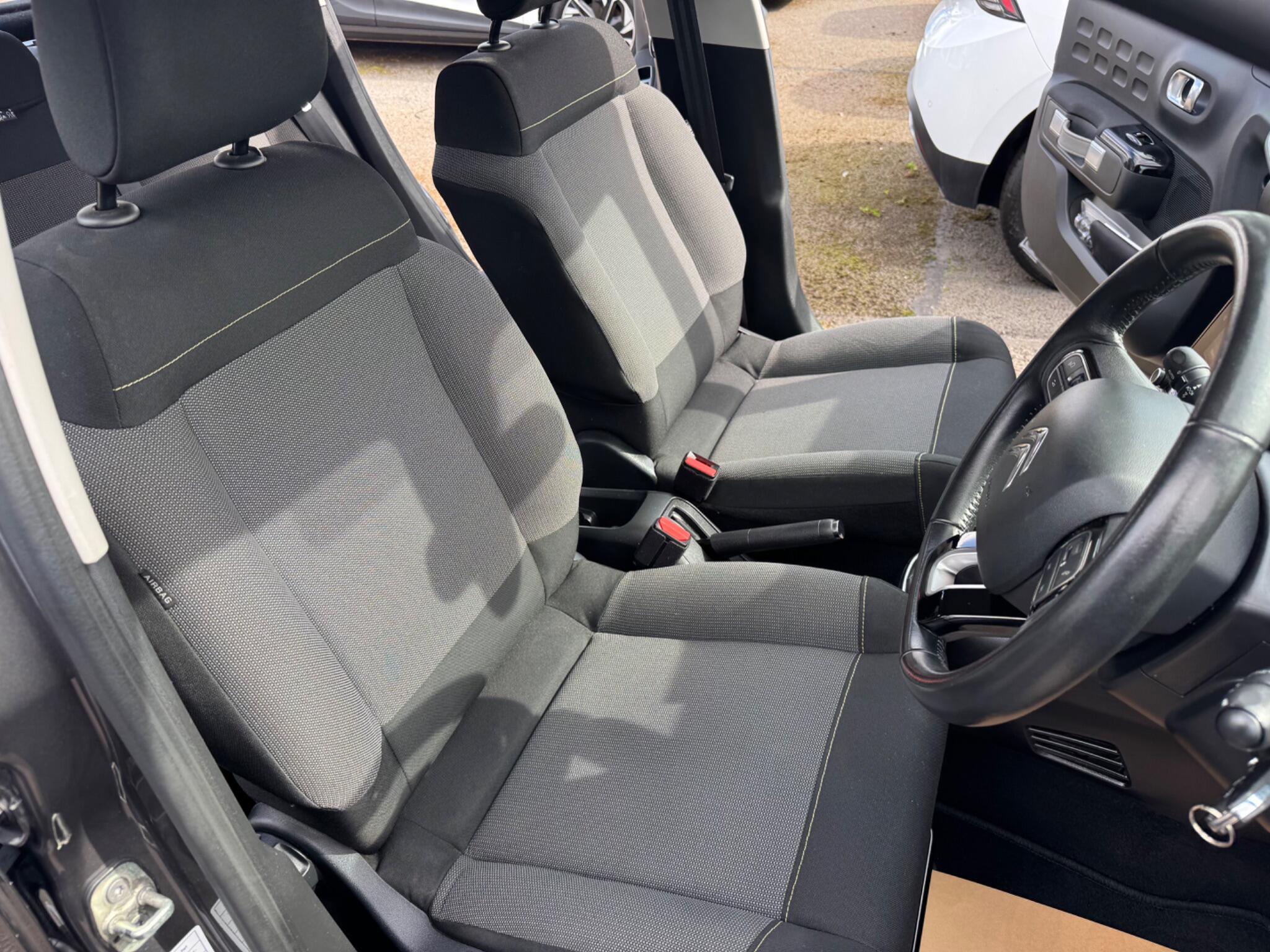 Citroen C3 view 7