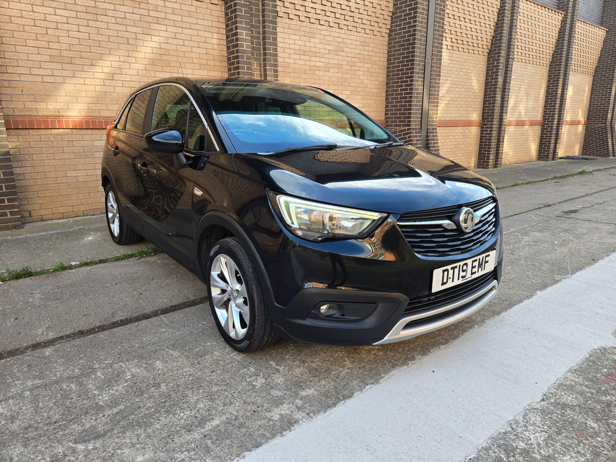 2019 Vauxhall Crossland X 1.2 Turbo GPF Tech Line Nav Euro 6 (s/s) 5dr • 85,000 miles image 1