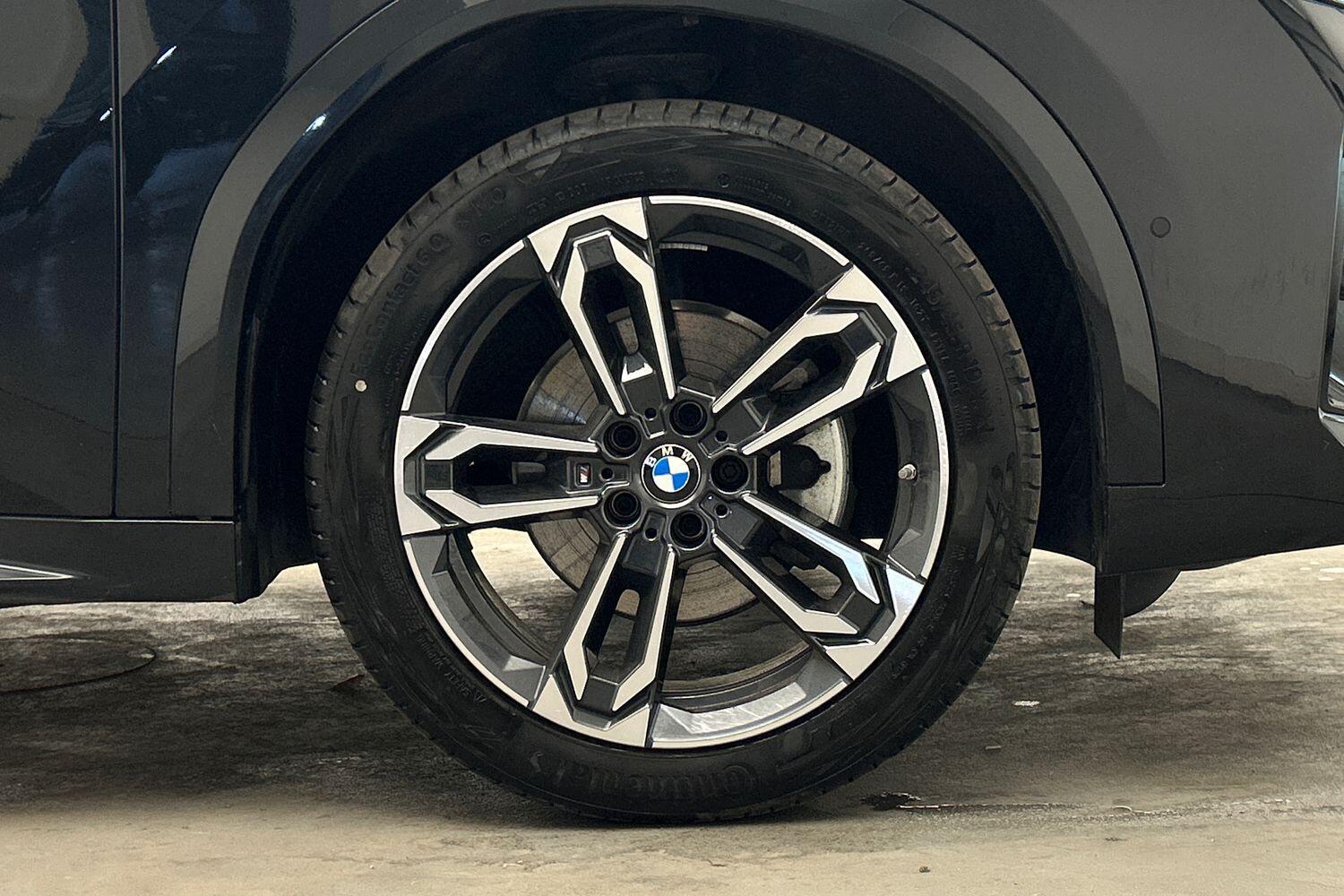 BMW iX2 view 15