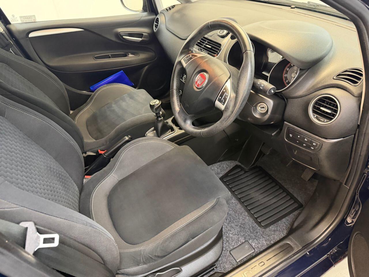 Fiat Punto view 33
