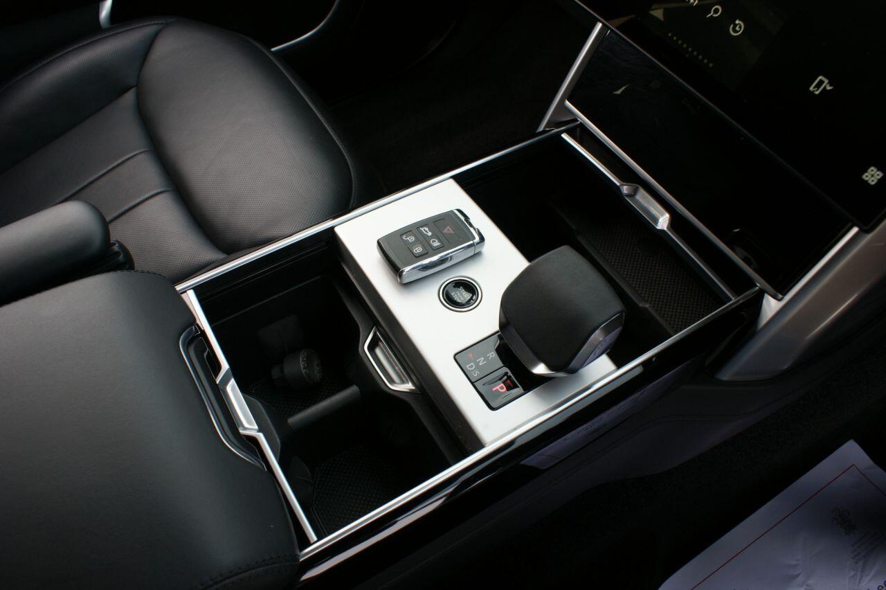 Land Rover Range Rover view 62