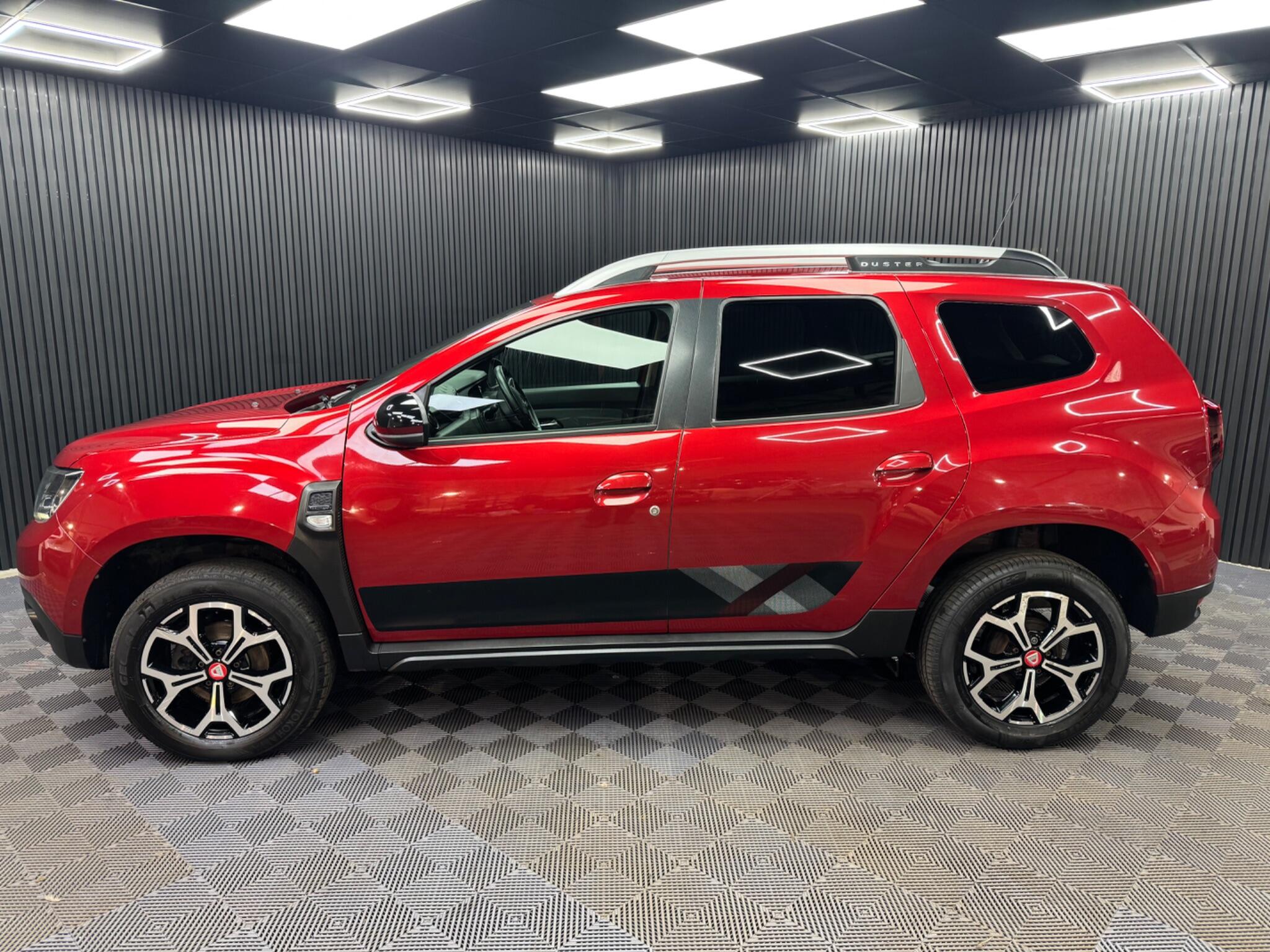 Dacia Duster view 5