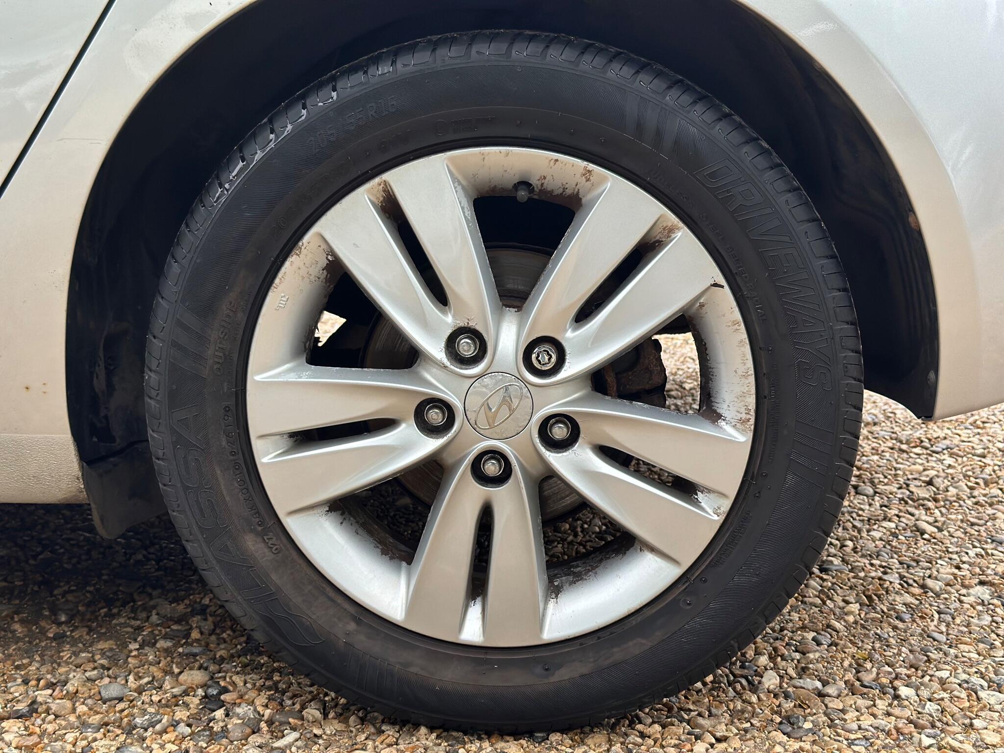 Hyundai ix20 view 56