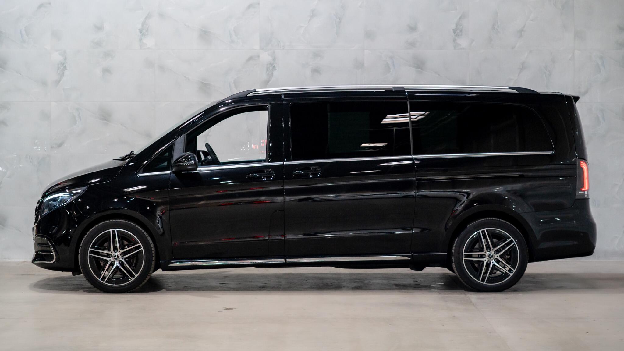 Mercedes-Benz V-Class view 6