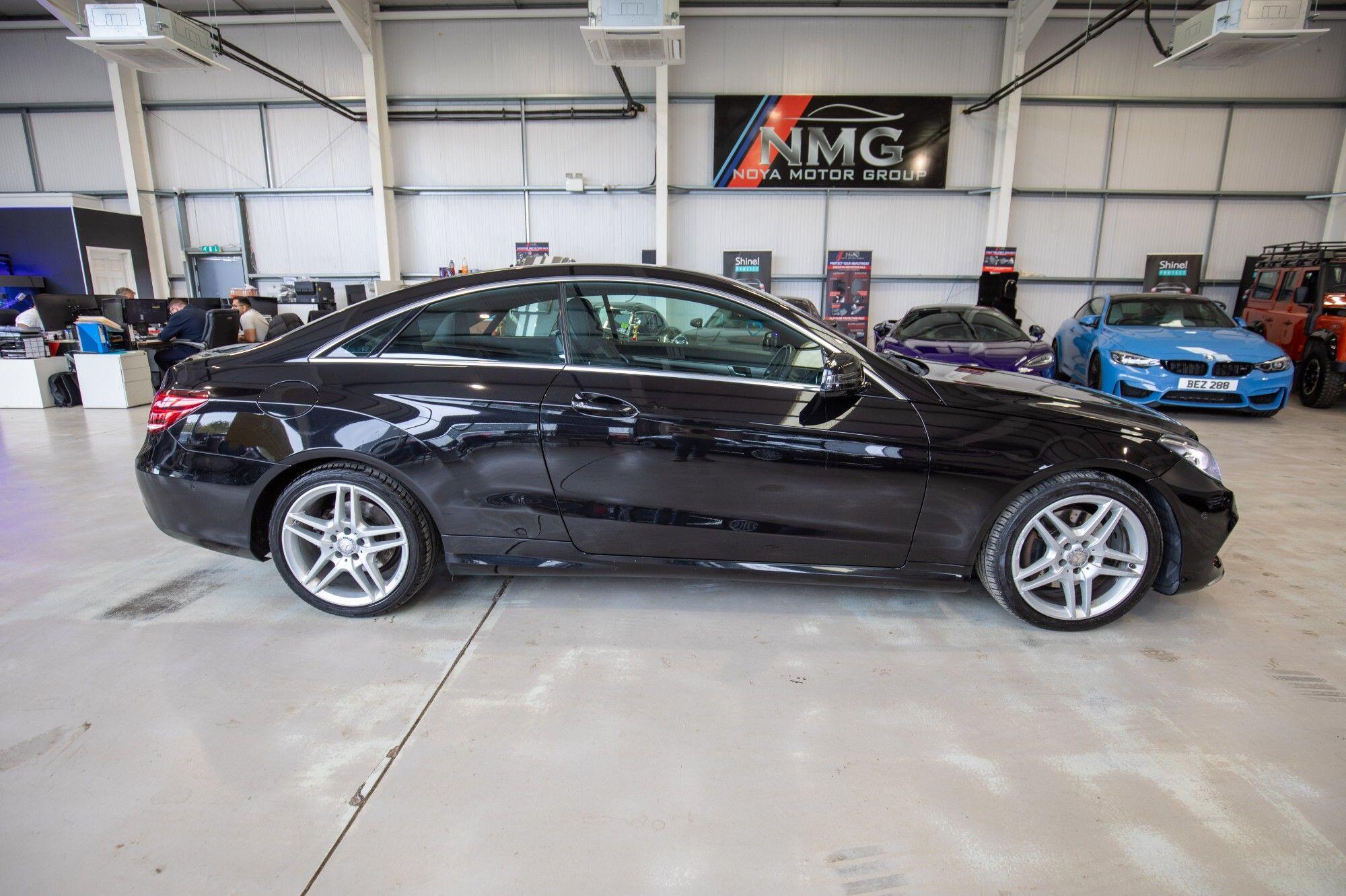 Mercedes-Benz E-Class view 31