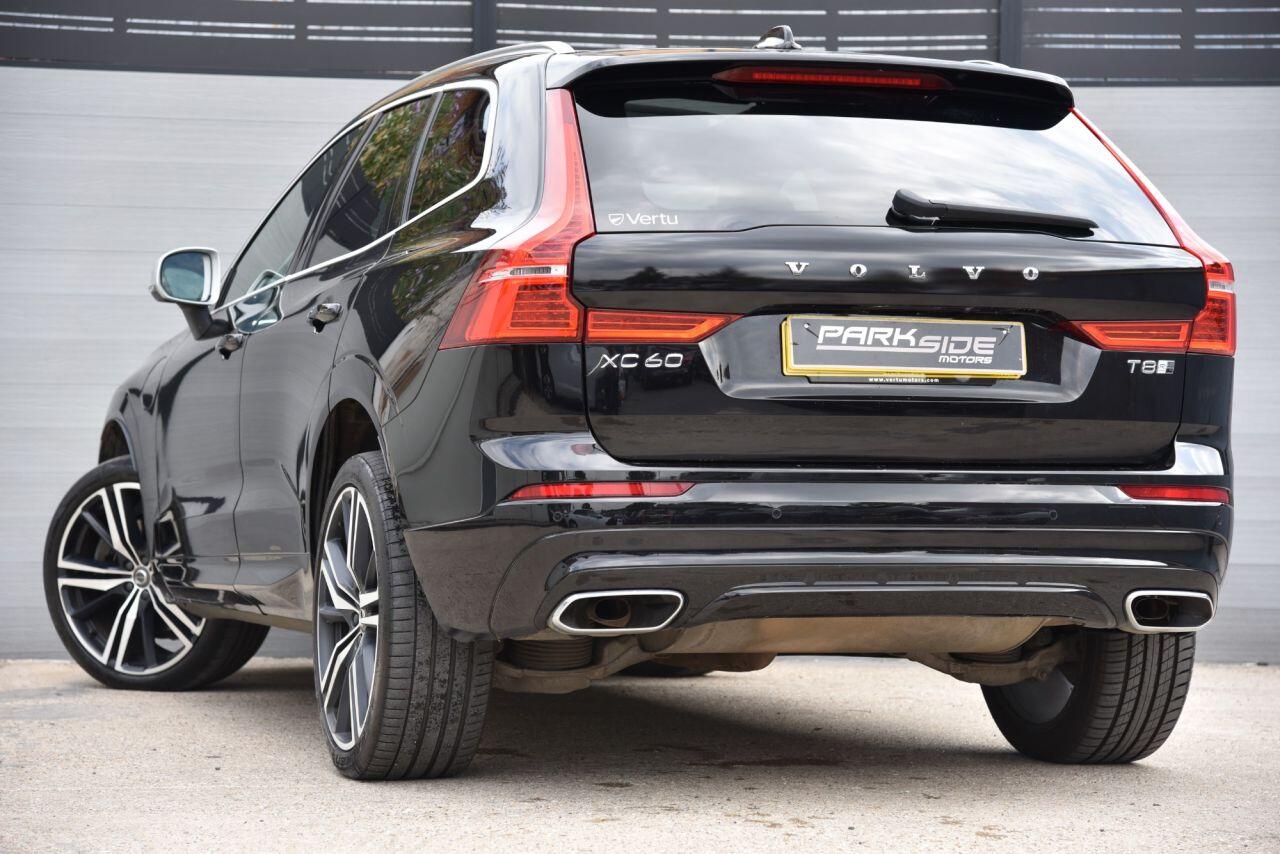 Volvo XC60 view 3