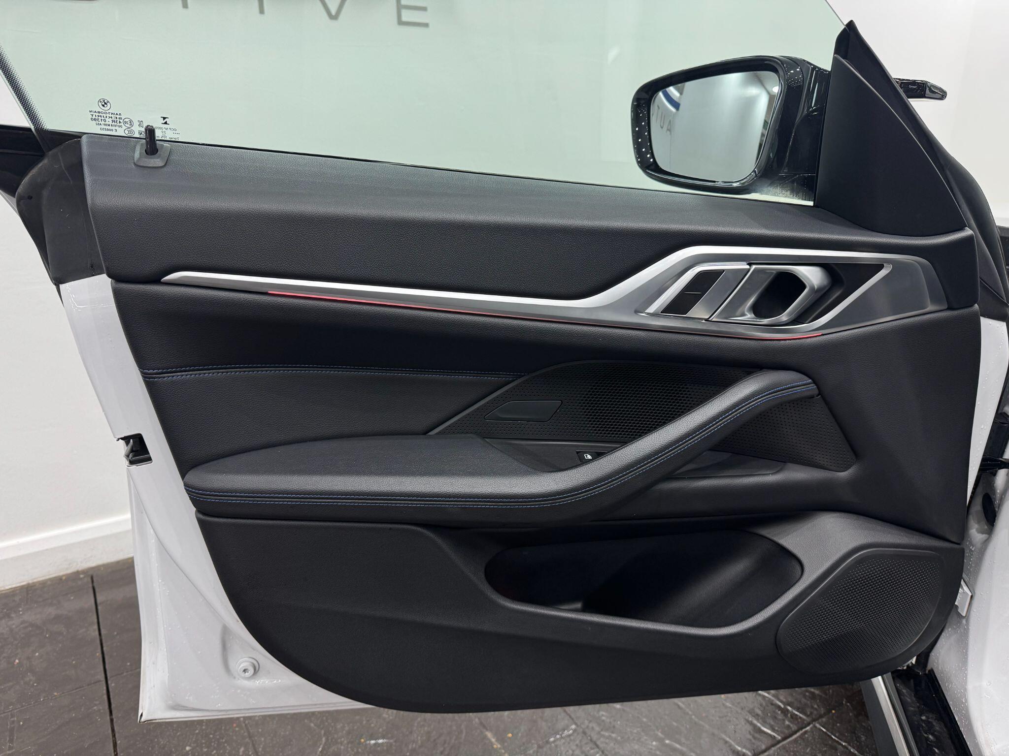 BMW I4 view 56