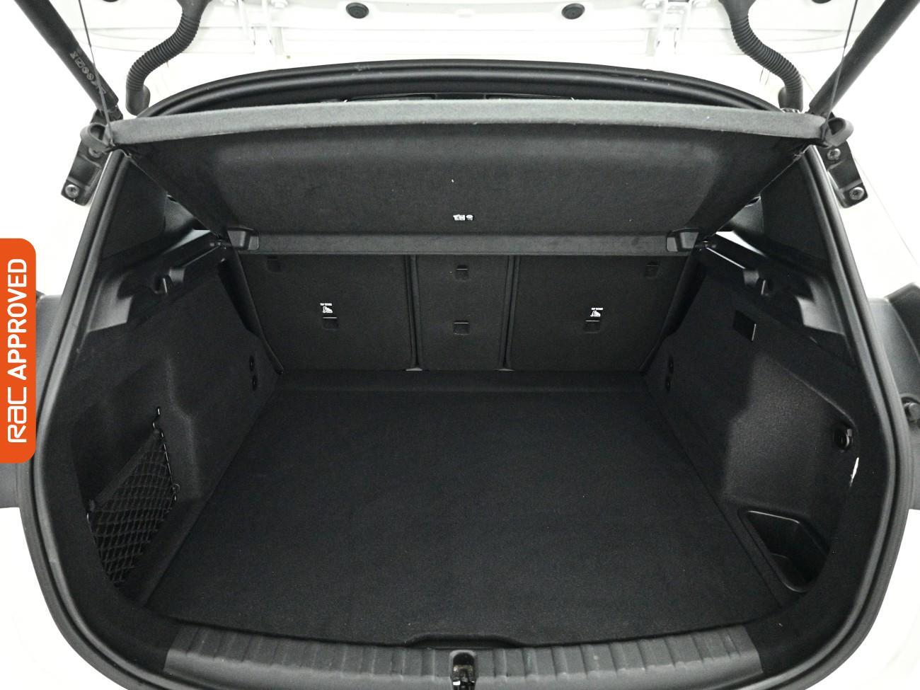 BMW 2 Series view 27
