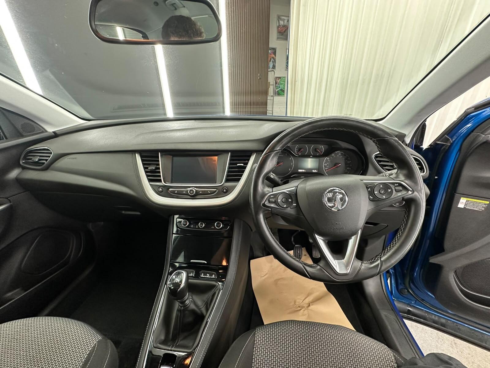 Vauxhall Grandland X view 34