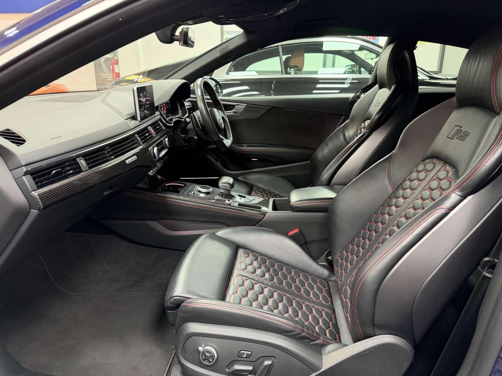 Audi RS5 view 39