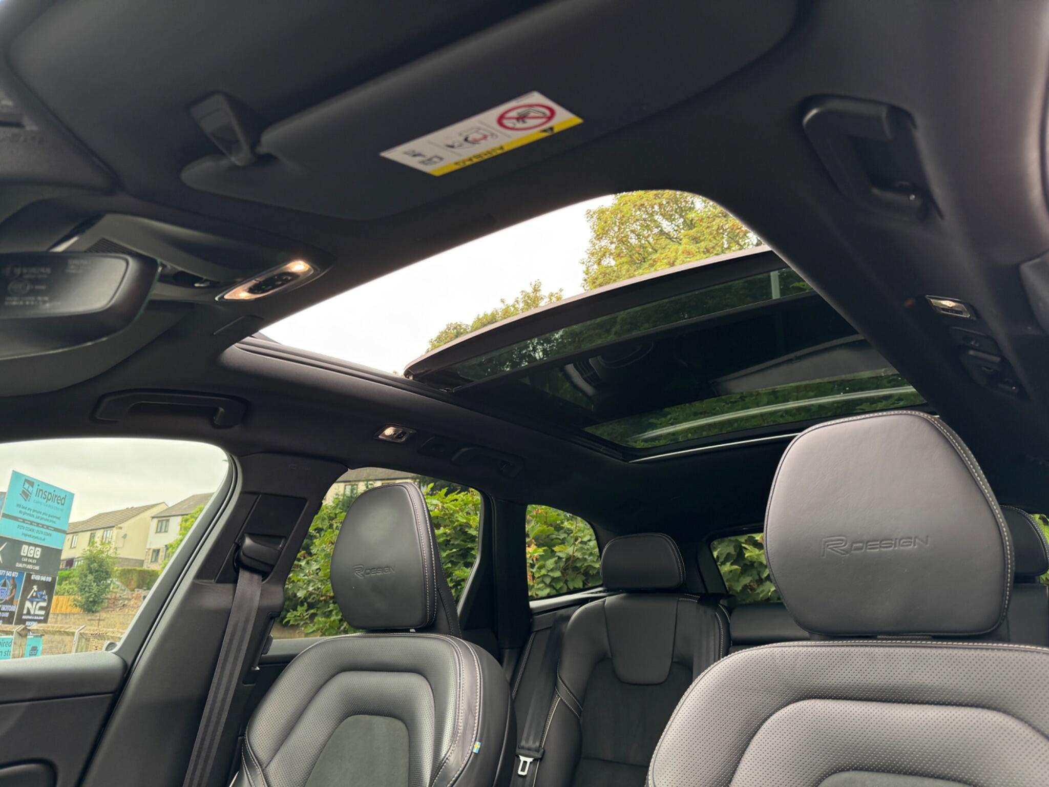 Volvo XC60 view 10