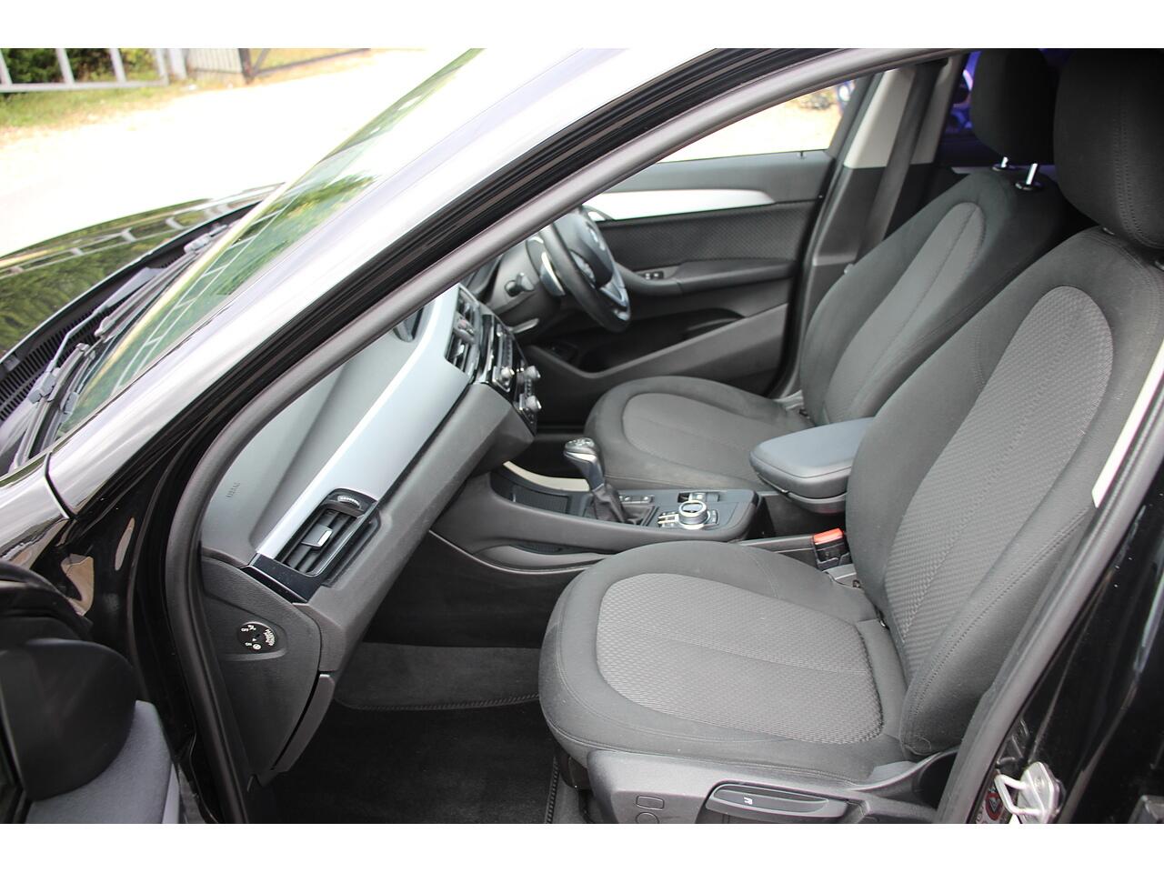 BMW X1 view 16