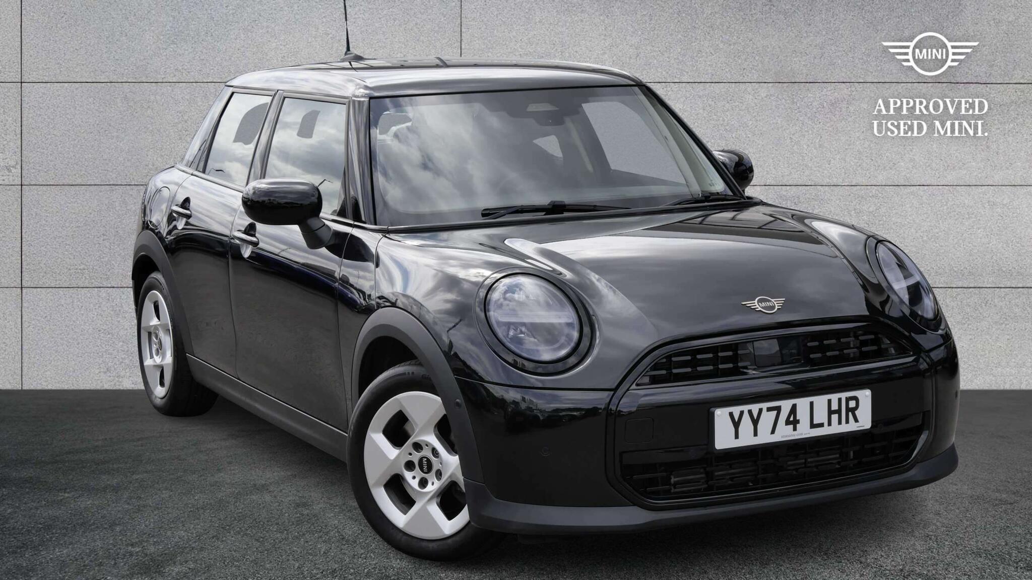 2024 MINI COOPER