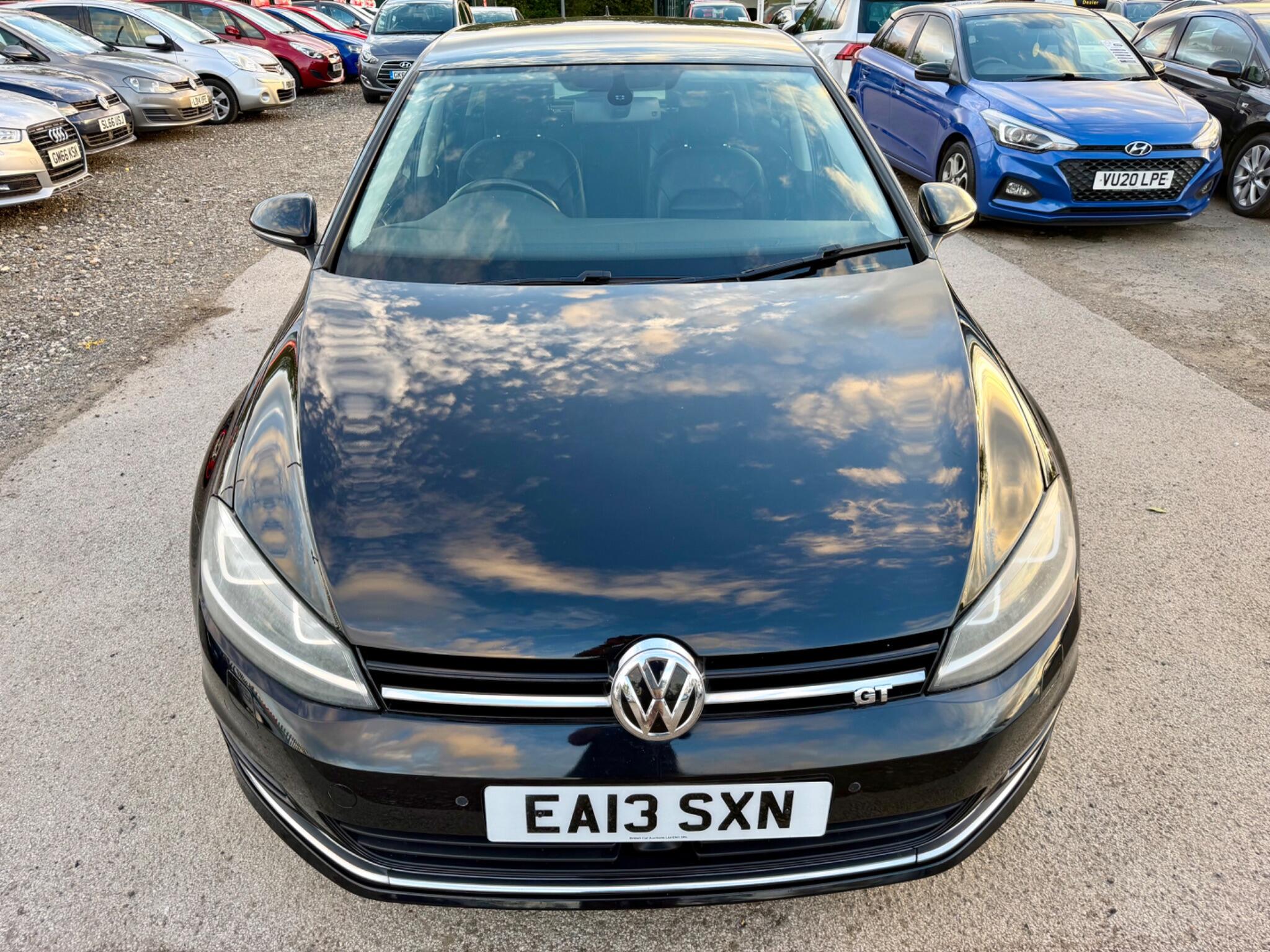 Volkswagen Golf view 7