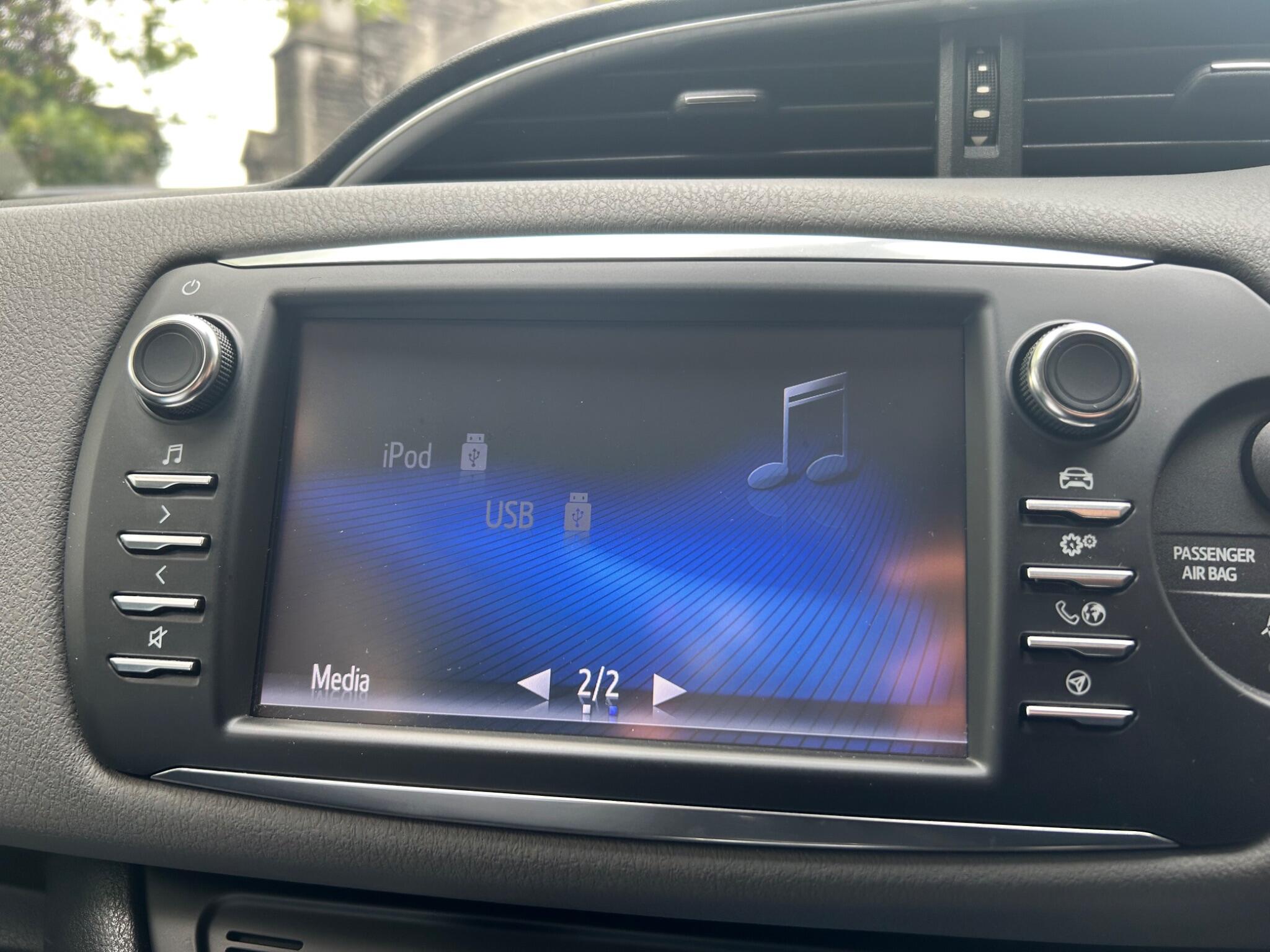 Toyota Yaris view 25