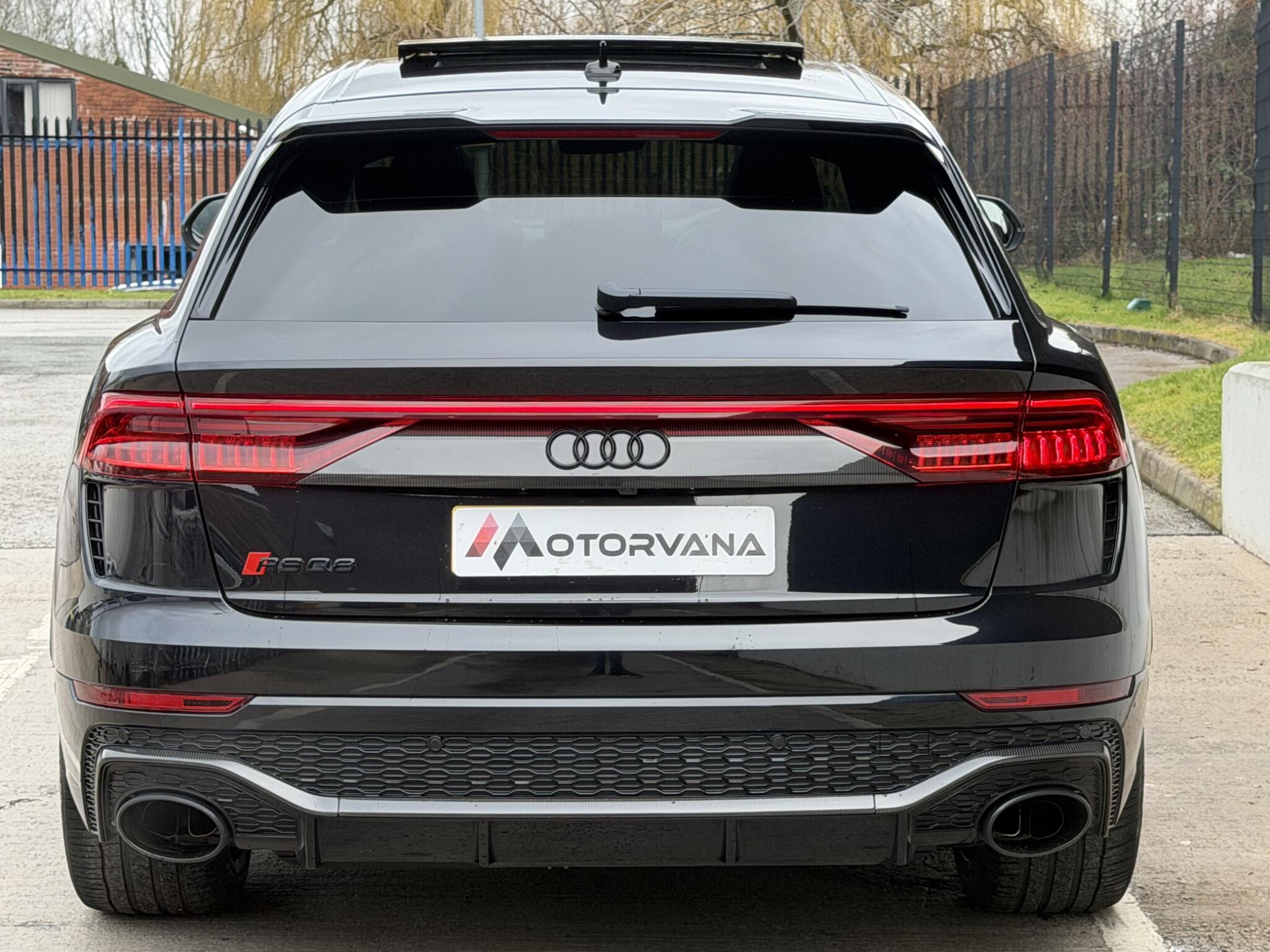 Audi Audi RSQ8 view 17
