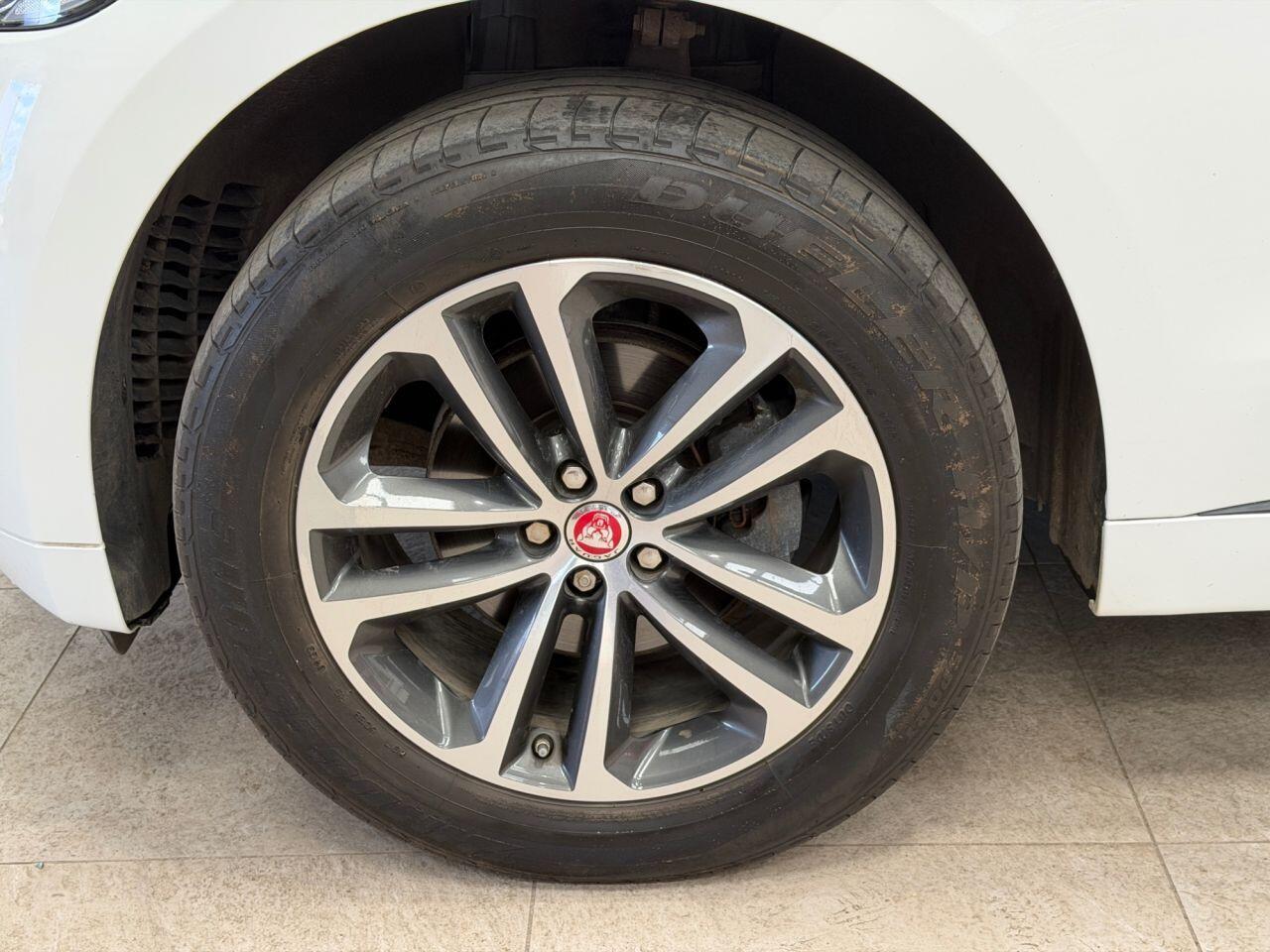 Jaguar F-Pace view 20
