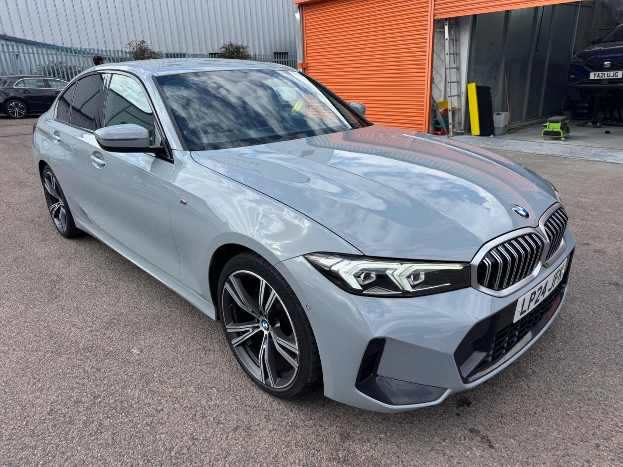 BMW 3 Series view 2