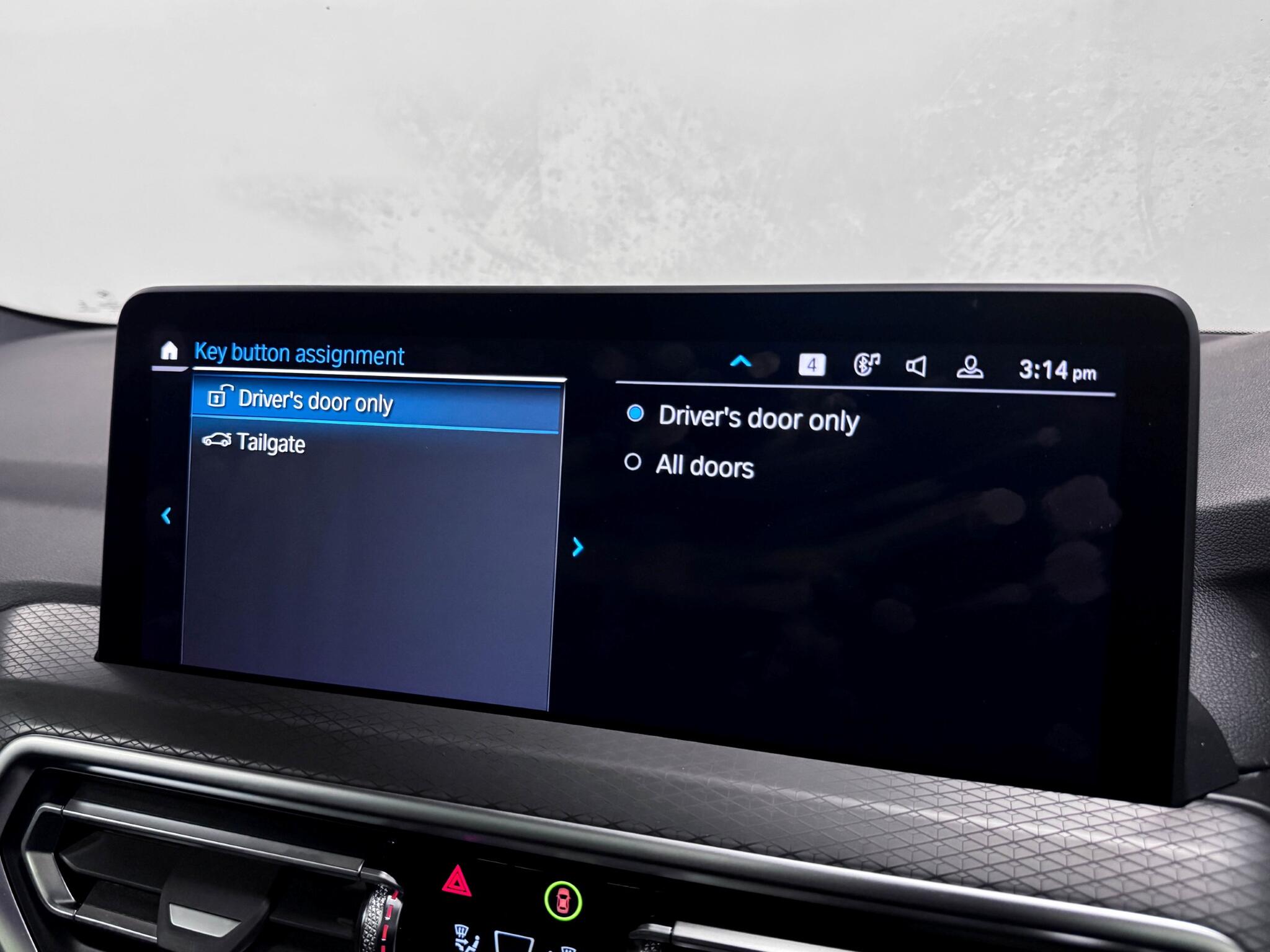 BMW X4 view 70