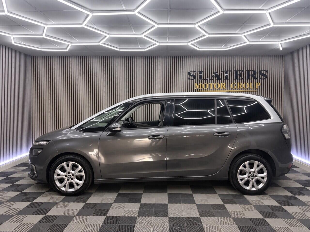 Citroen Grand C4 Spacetourer view 30