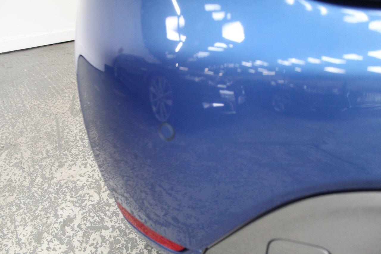 Renault Clio view 16