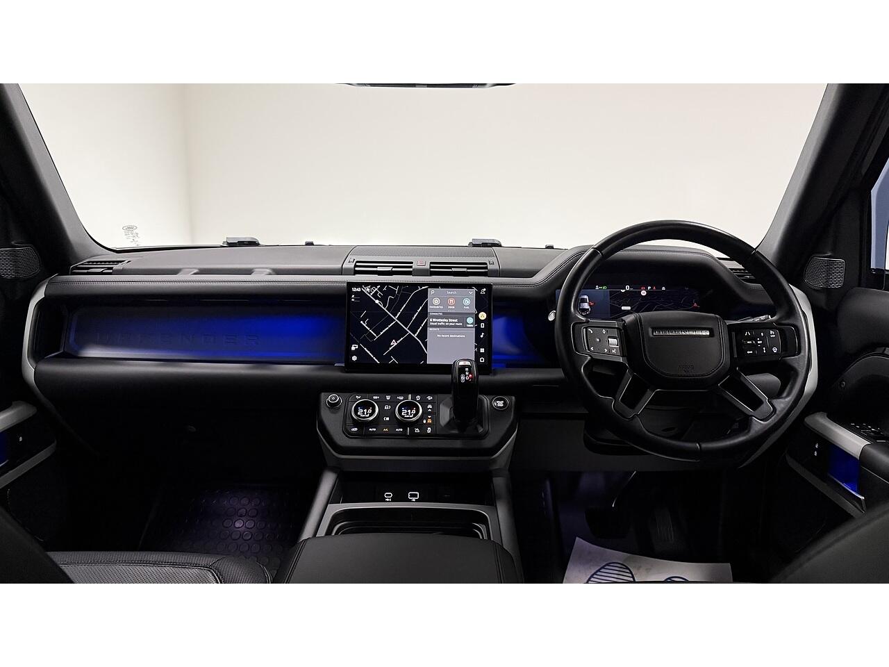 Land Rover Defender view 22