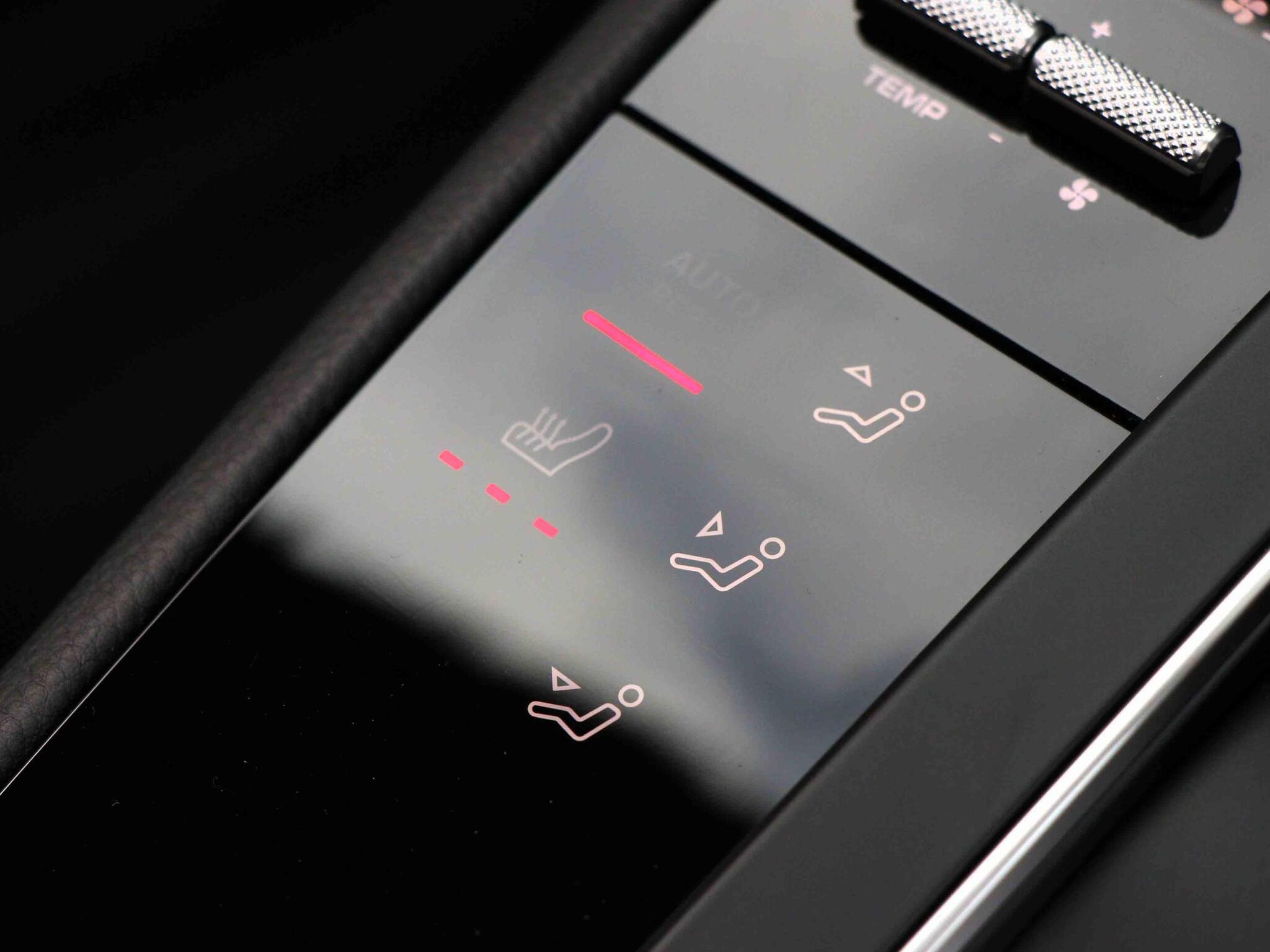 Porsche Macan view 32