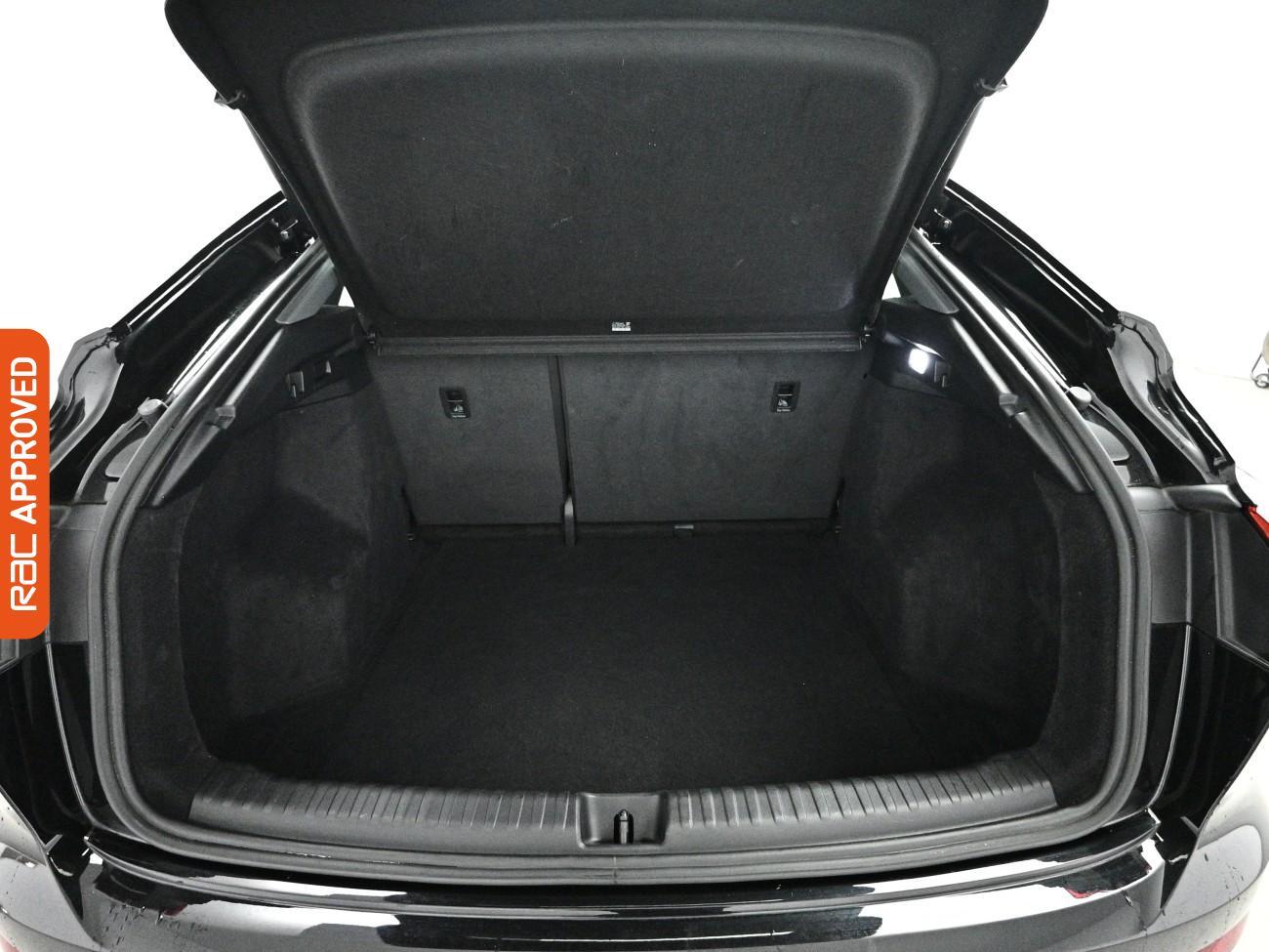 Audi Q4 E-Tron view 15