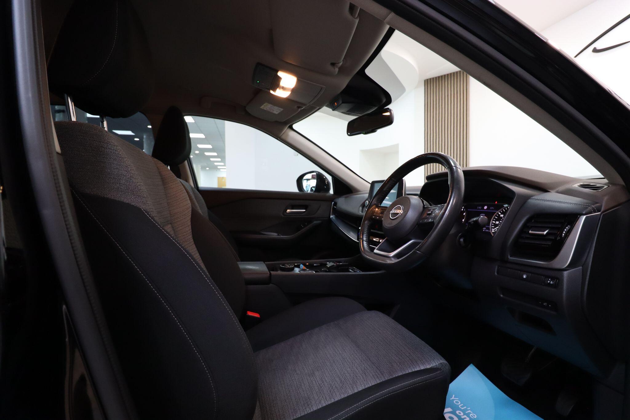 Nissan X-Trail view 15