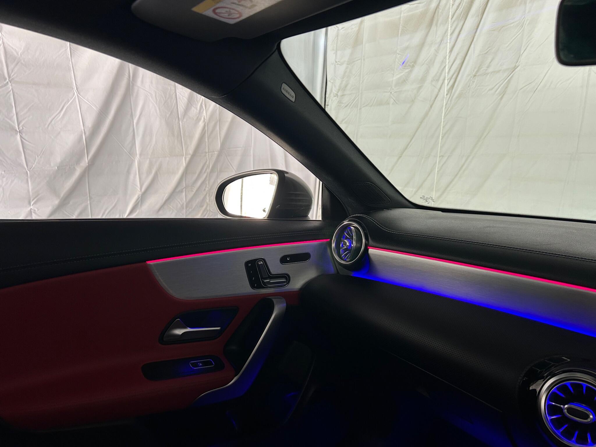 Mercedes-Benz Cla view 17