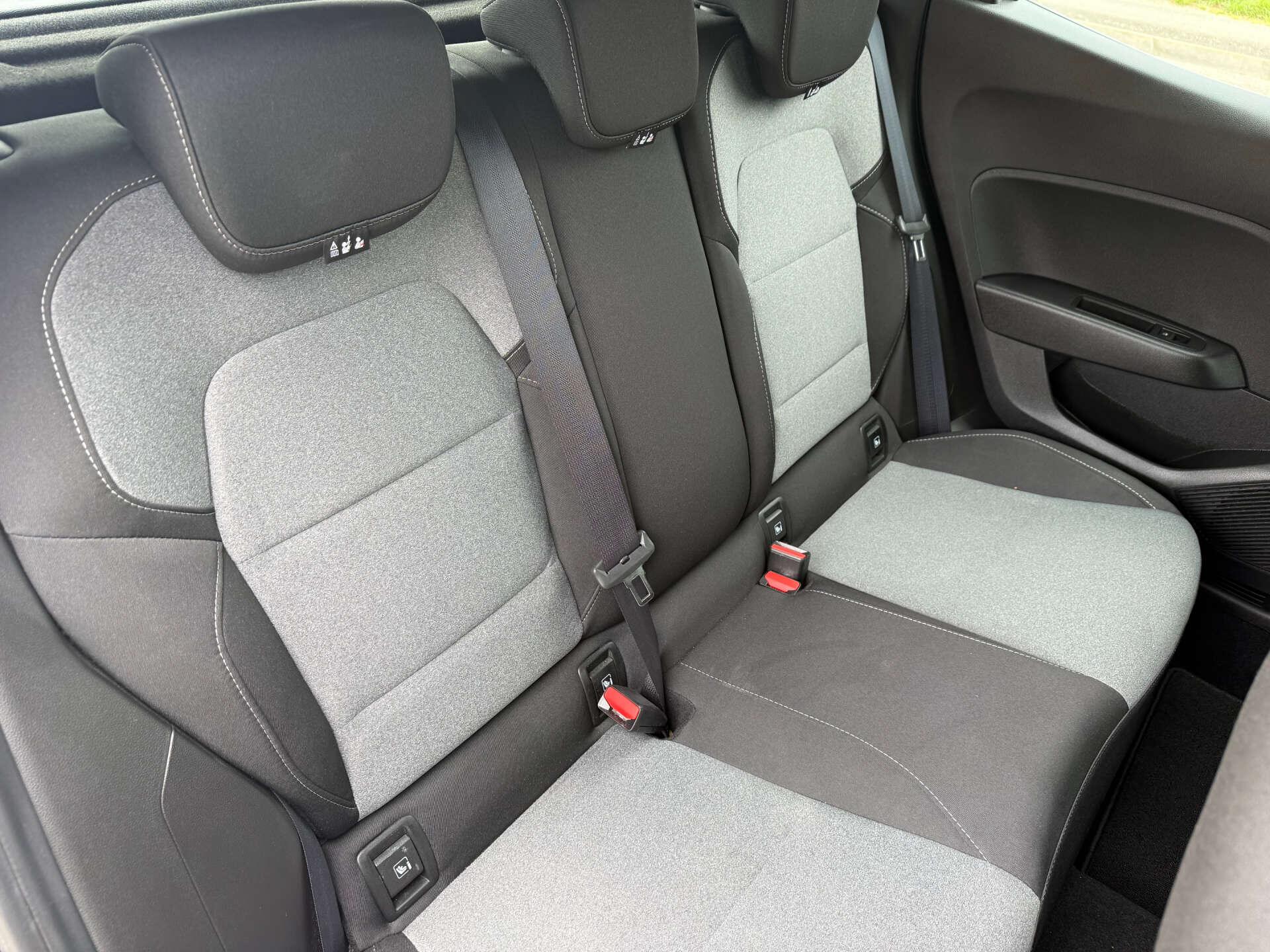 Renault Clio view 14