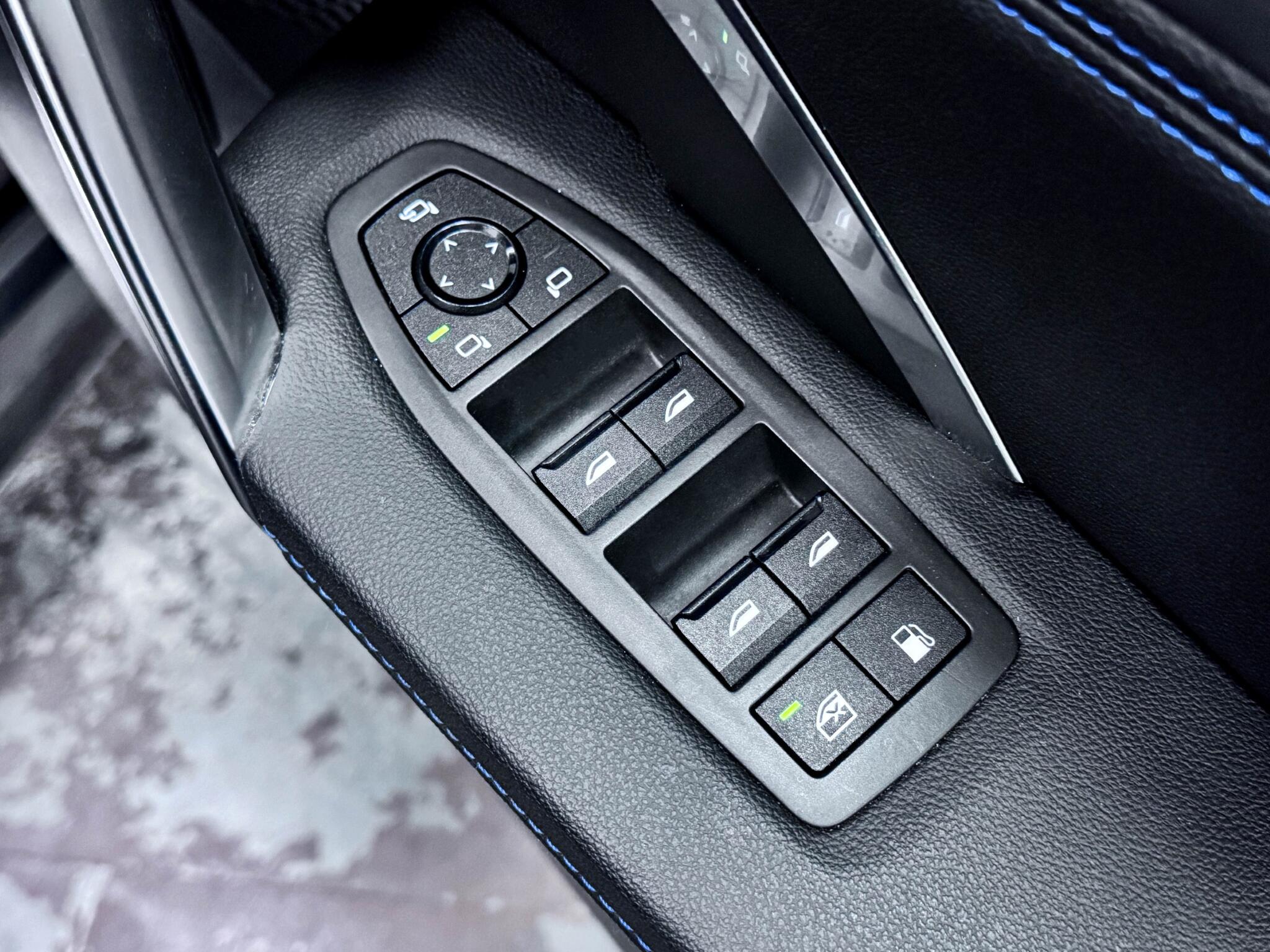 BMW X1 view 16