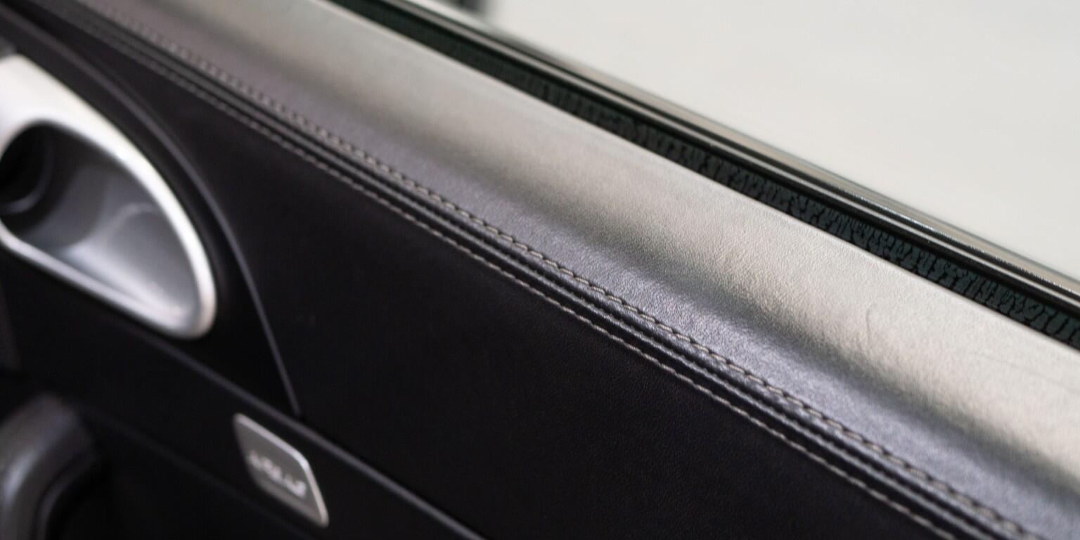 Porsche 911 view 24
