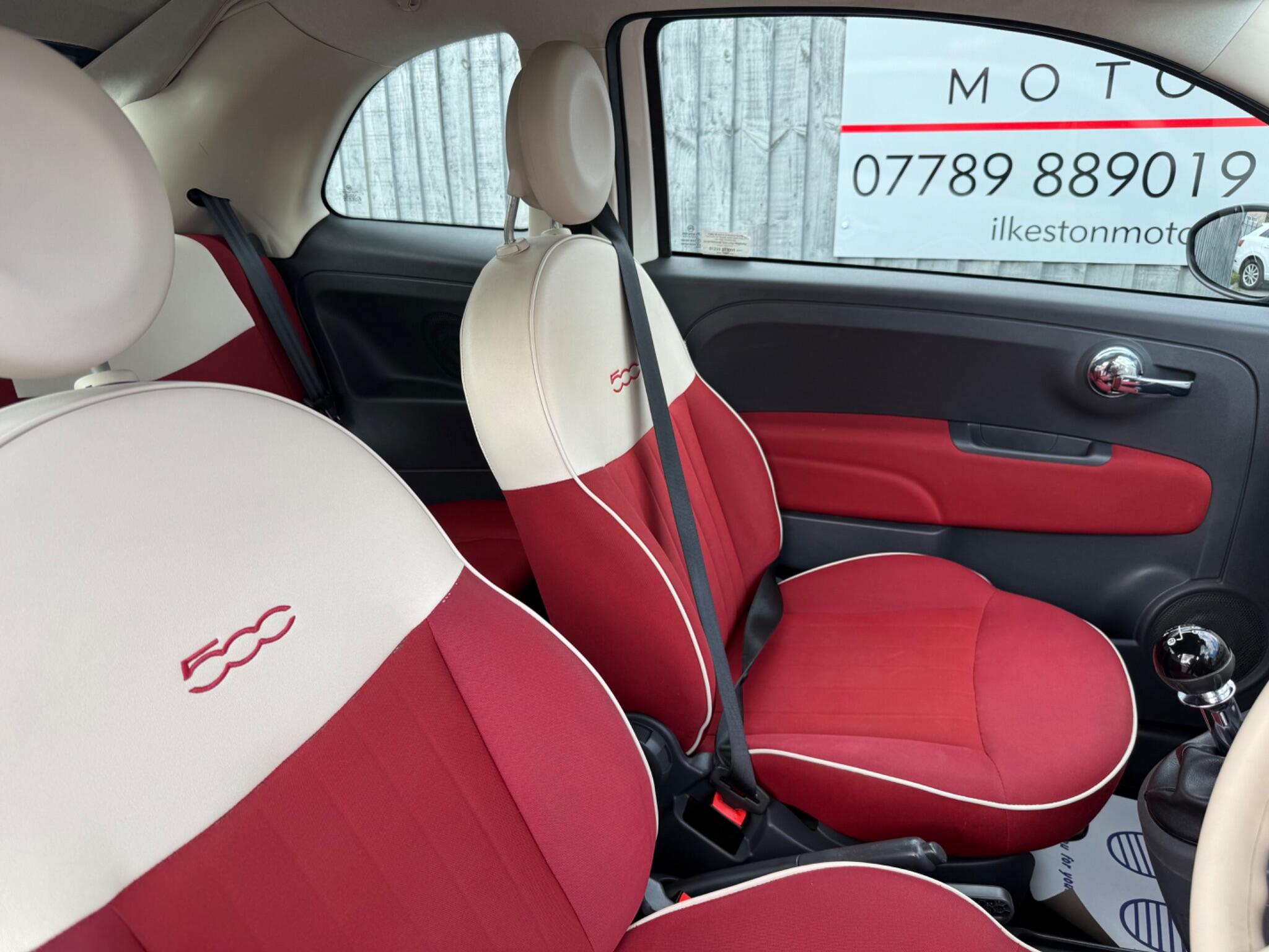 2010 Fiat 500C image 14