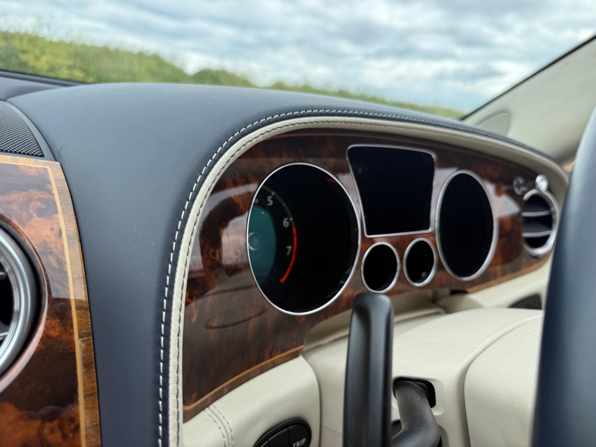Bentley Continental view 34