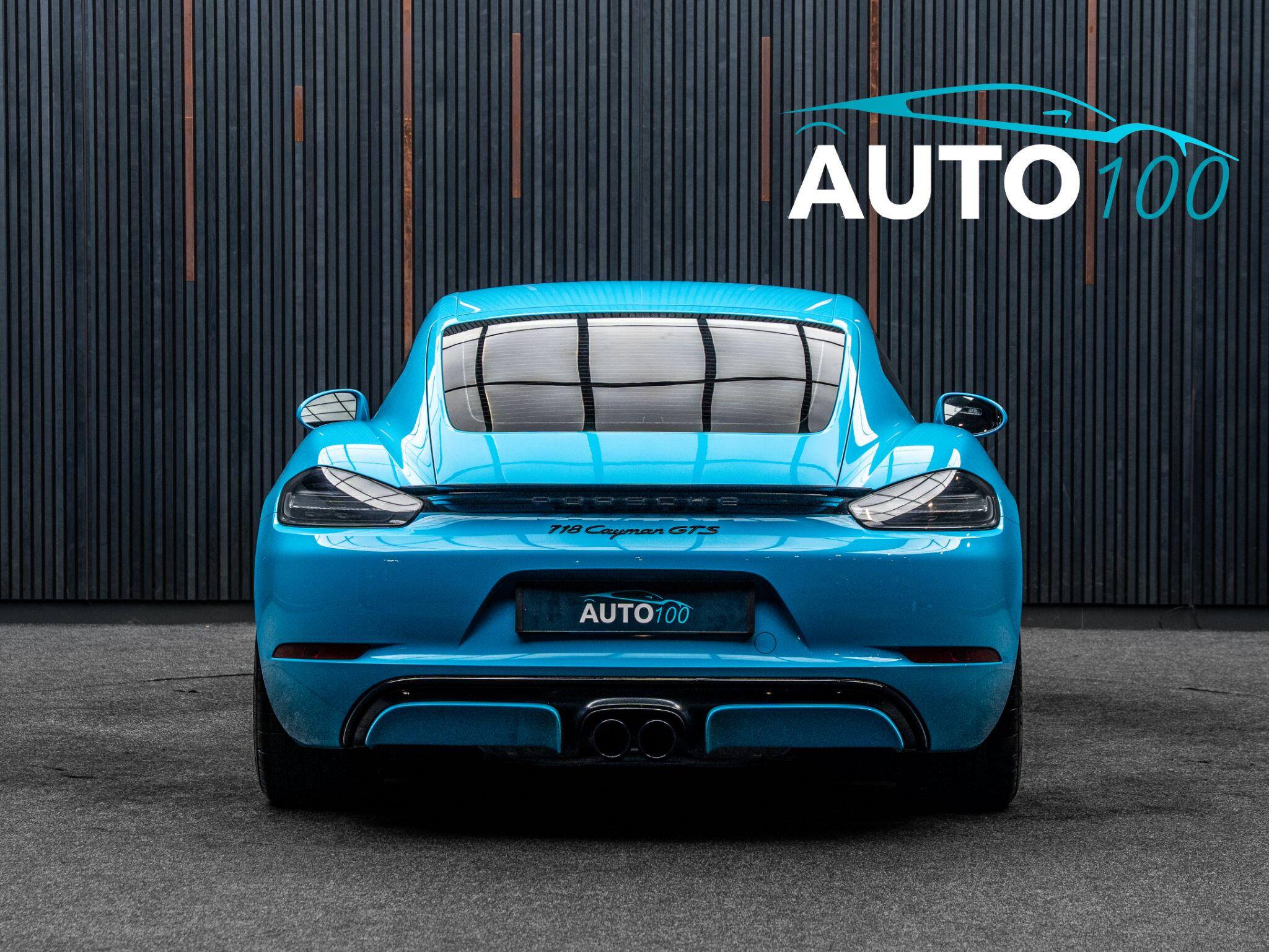 Porsche Cayman view 21
