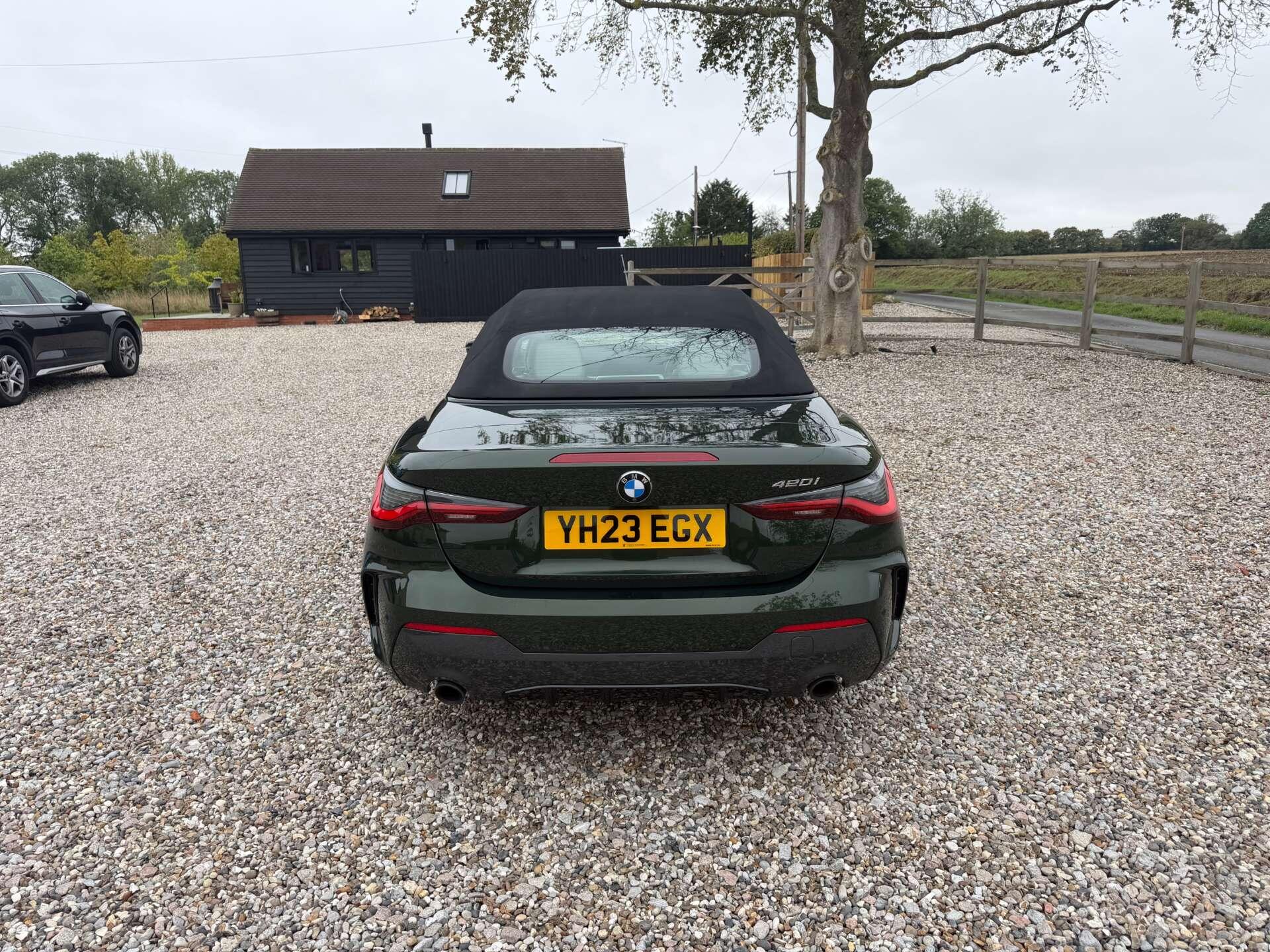 BMW 4 Series view 9