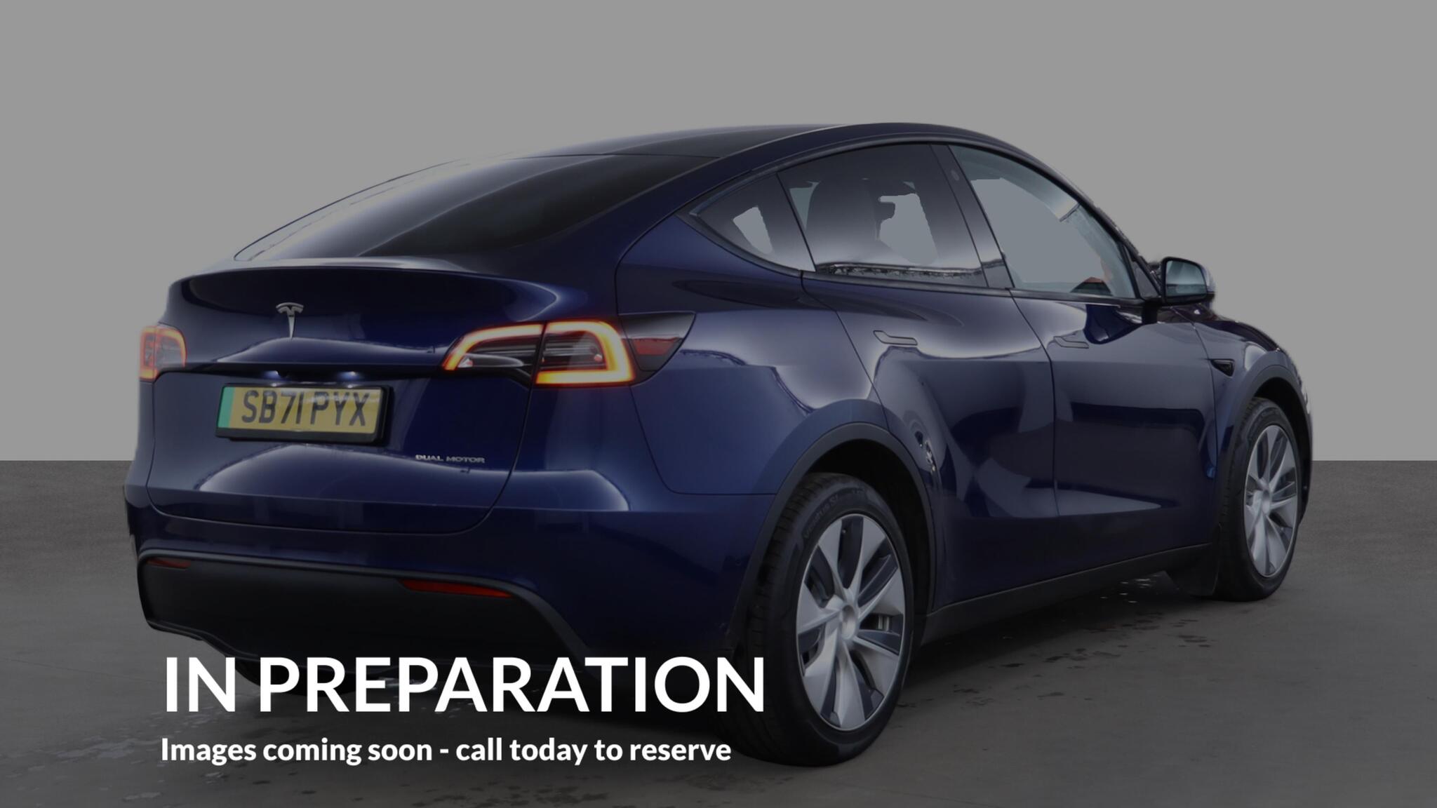 Tesla Model Y view 4